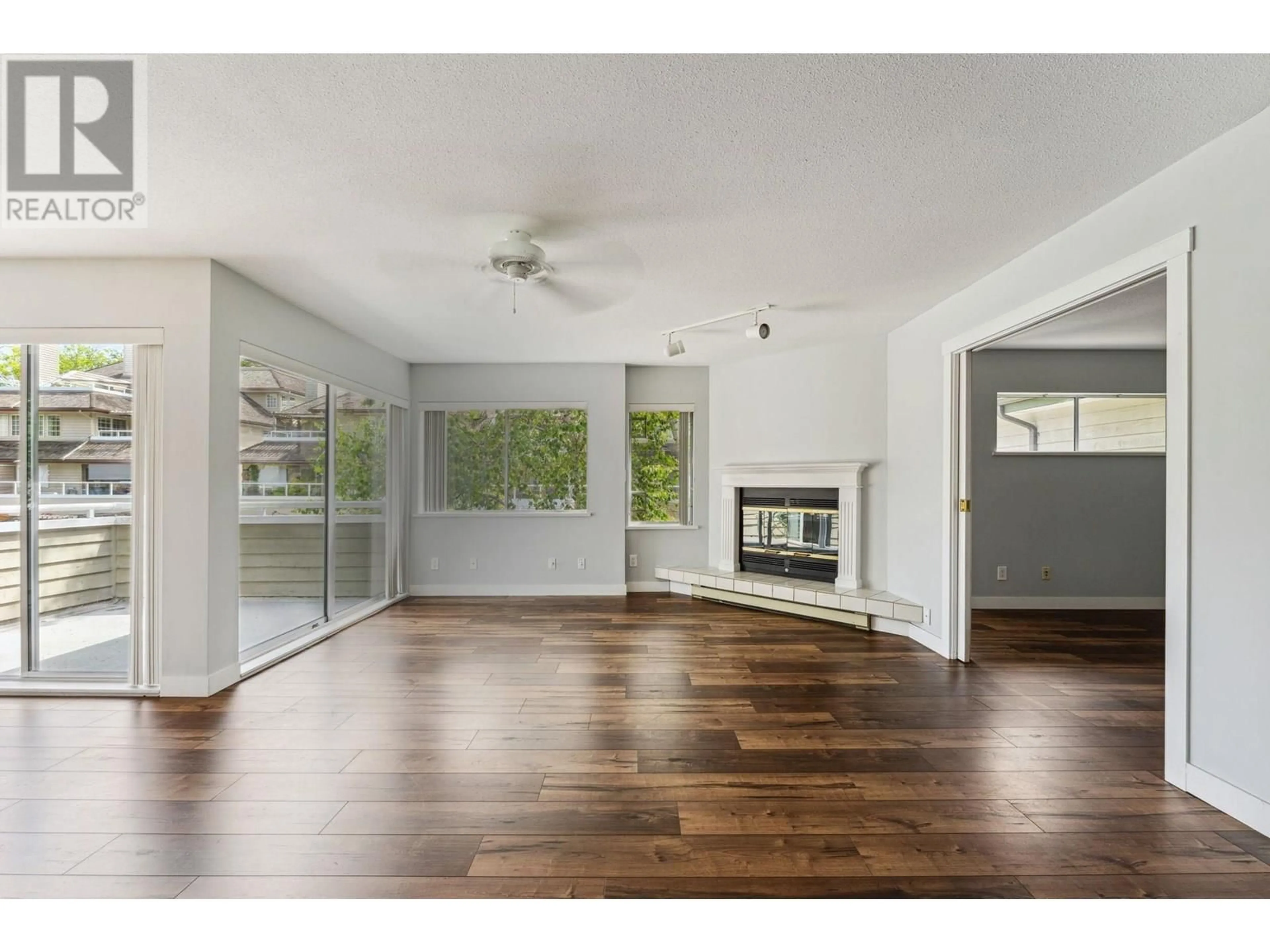 A pic of a room for 3969 CREEKSIDE PLACE, Burnaby British Columbia V5G4R4