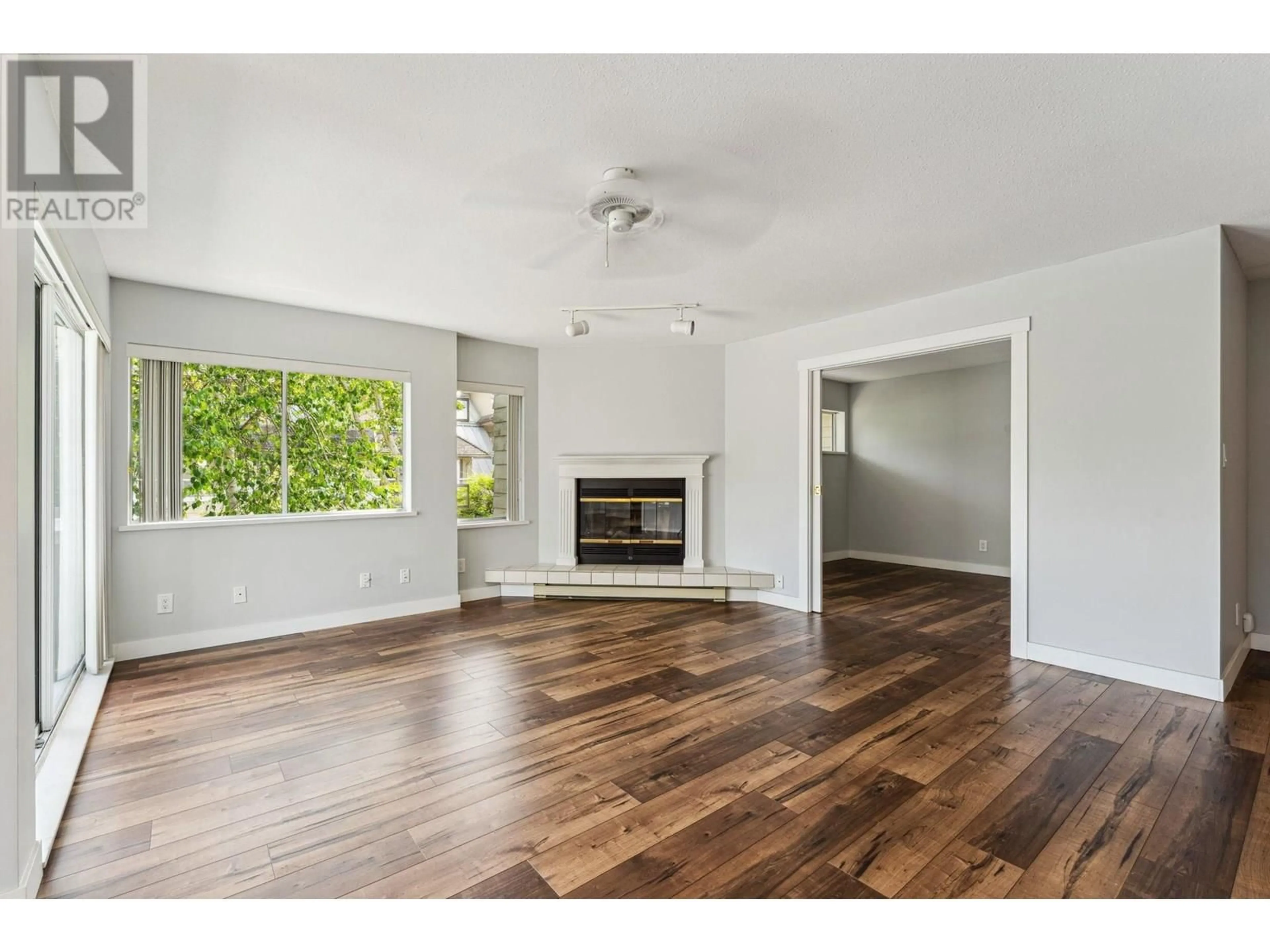A pic of a room for 3969 CREEKSIDE PLACE, Burnaby British Columbia V5G4R4