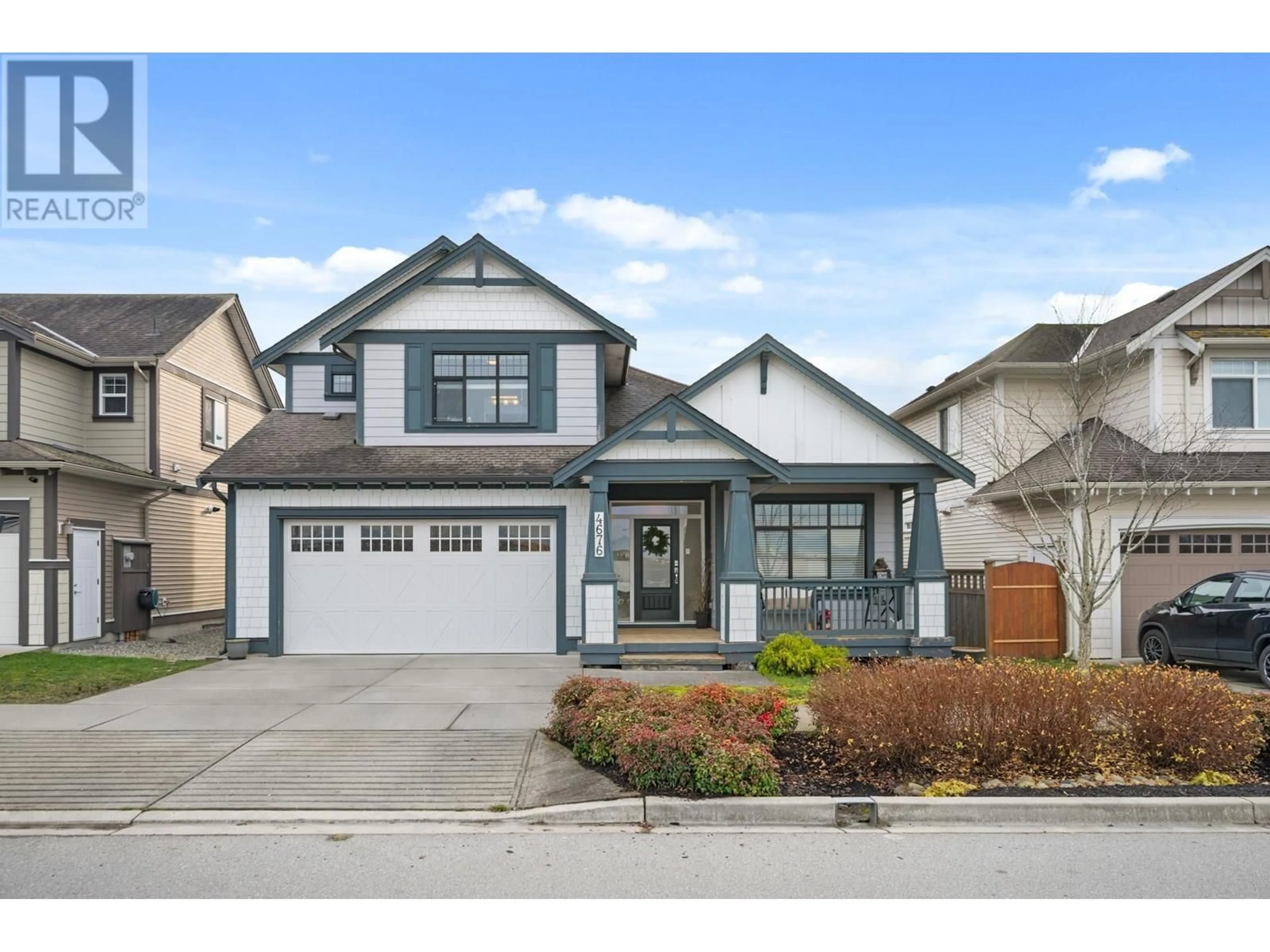 Home with vinyl exterior material, street for 4676 BLUE HERON WAY, Tsawwassen British Columbia V4M0A8