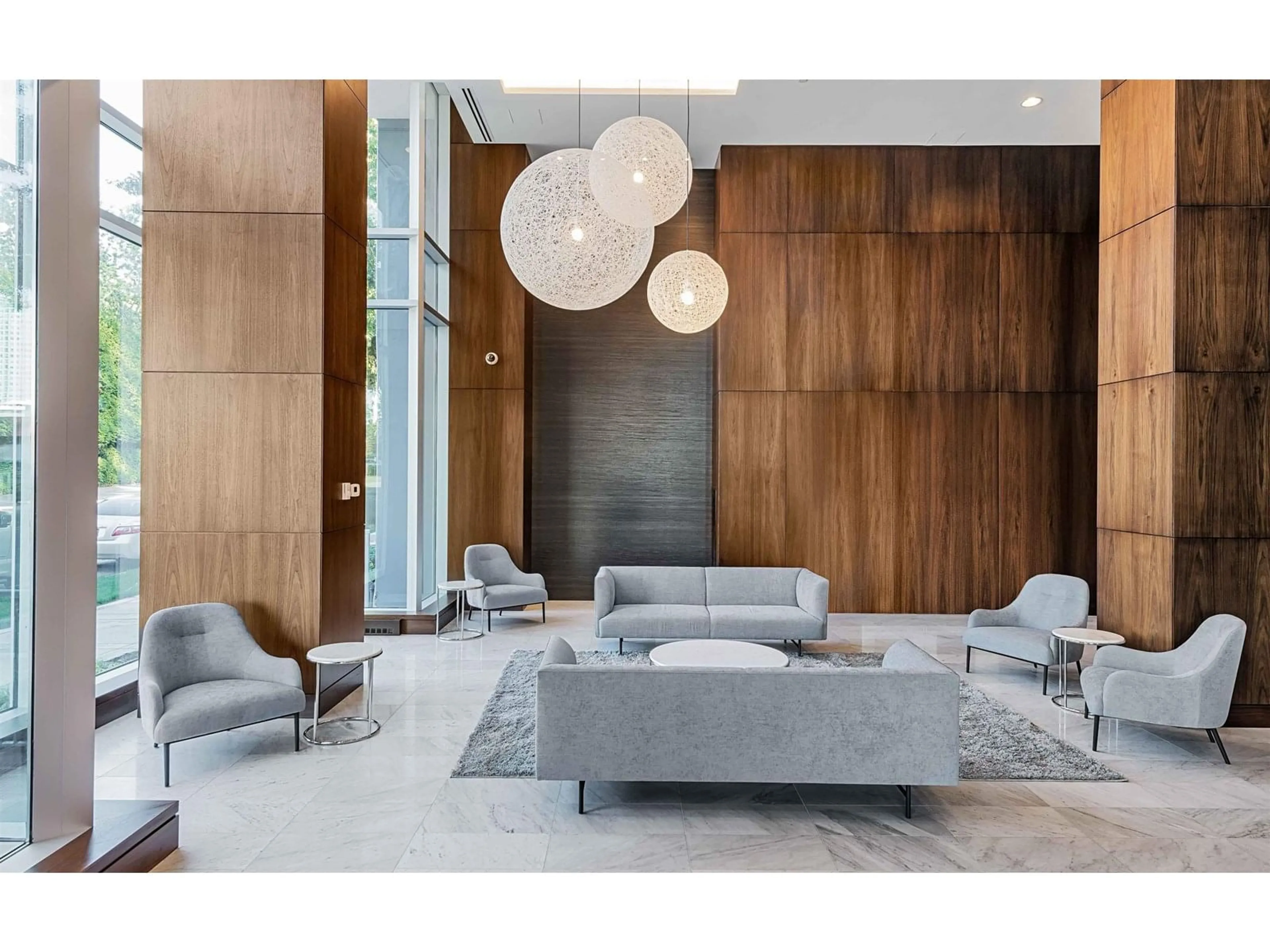Lobby for 3805 - 13696 100, Surrey British Columbia V3T0L5