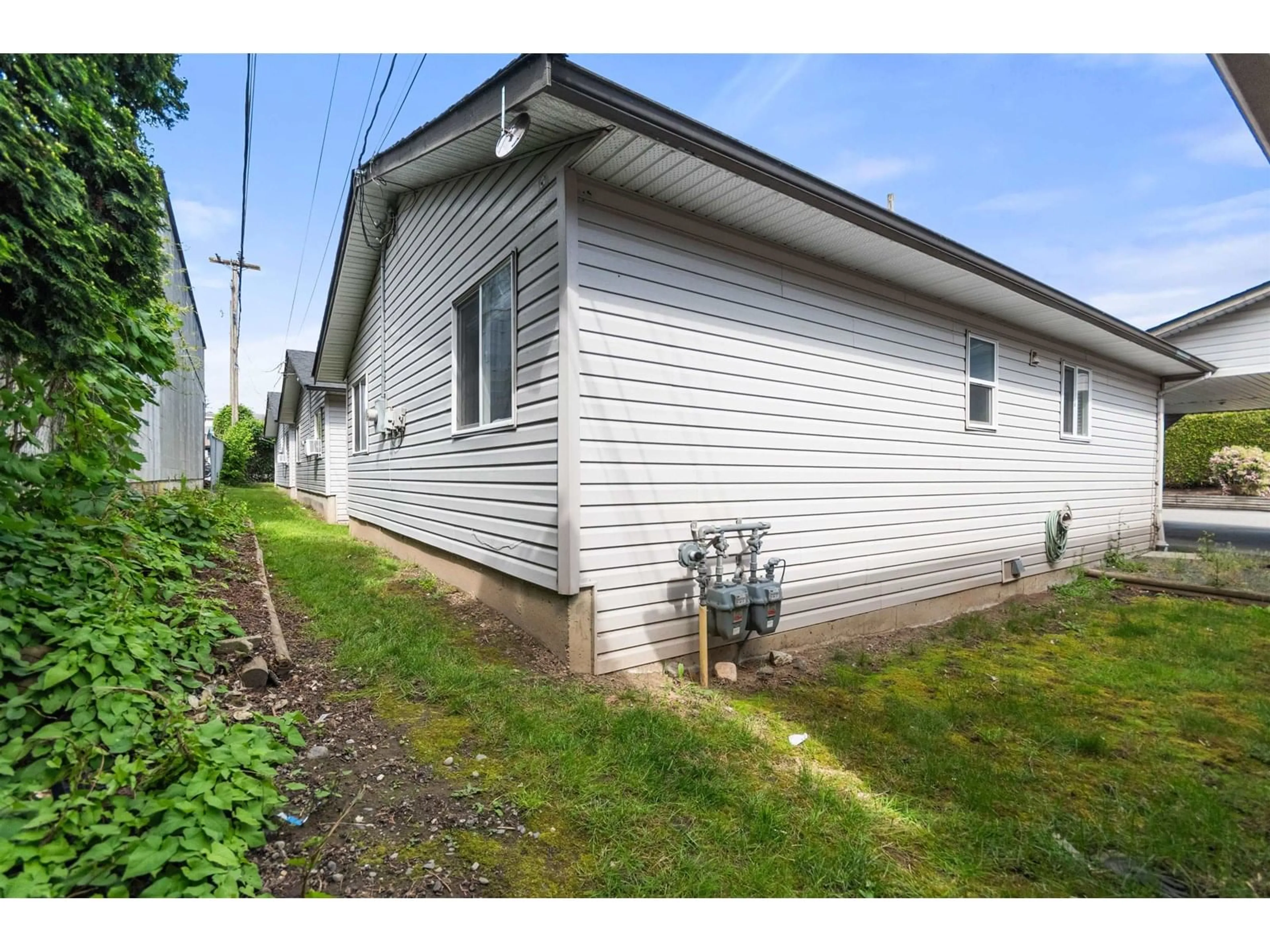 Unknown for 3 - 5648 VEDDER ROAD, Chilliwack British Columbia V2R3M8