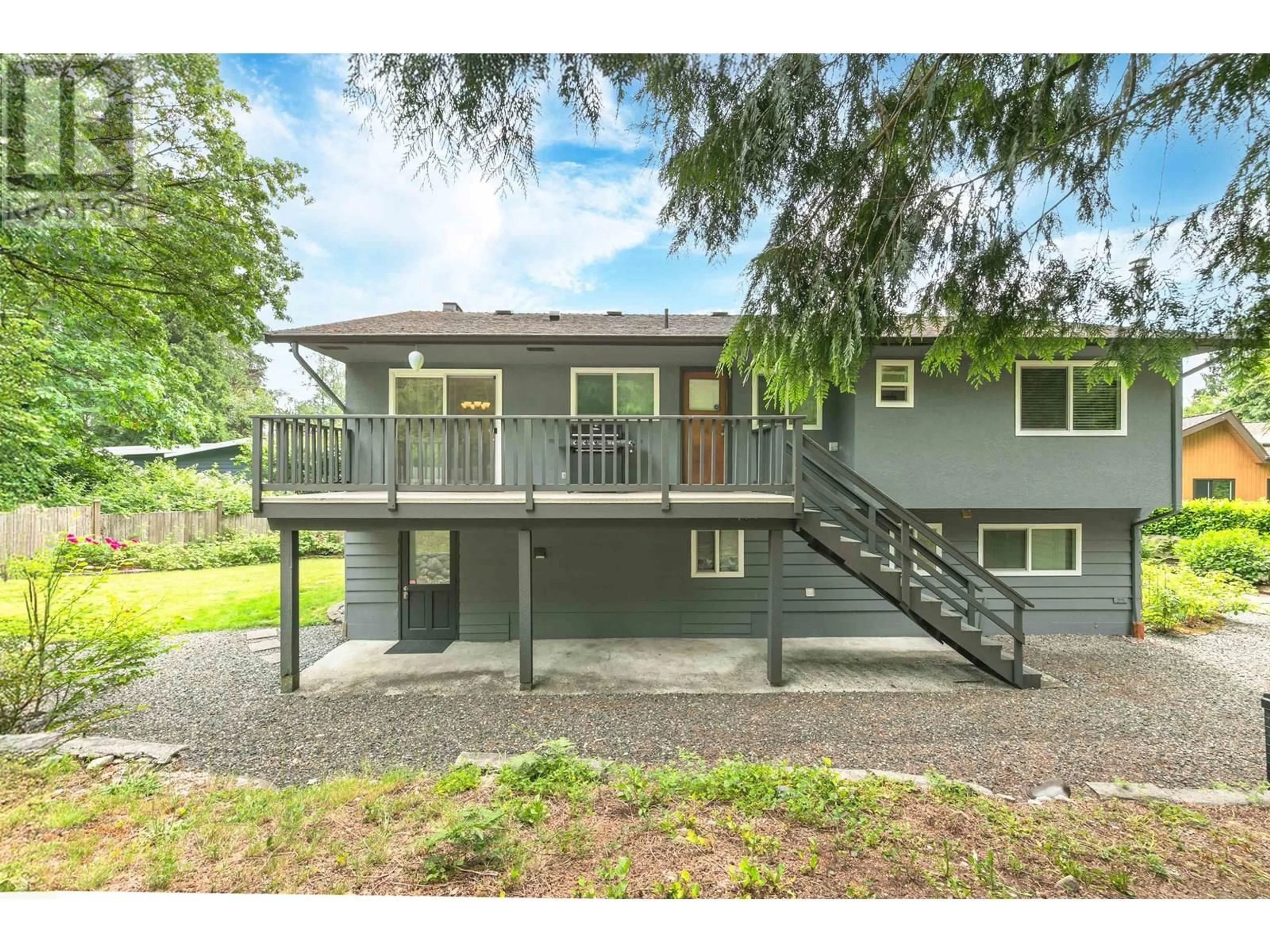Unknown for 645 MCCARTNEY CLOSE, North Vancouver British Columbia V7H2H1