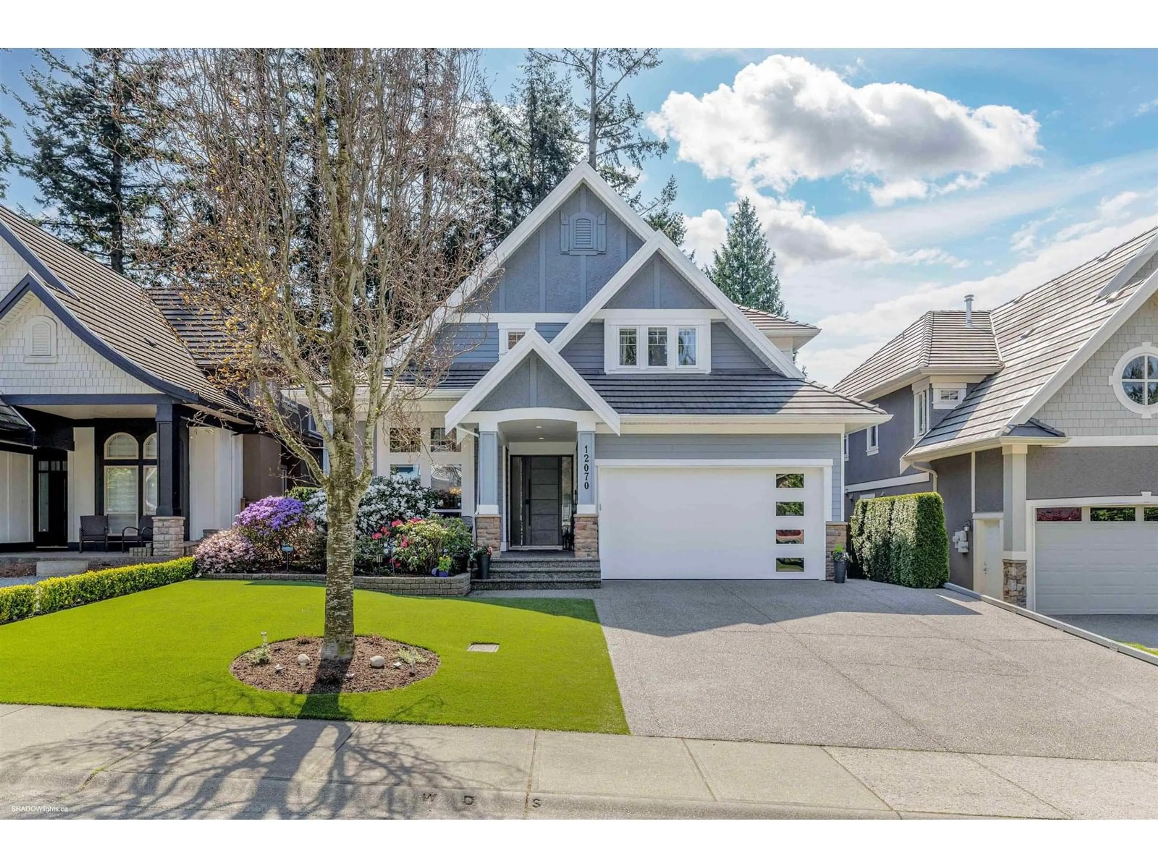 Home with vinyl exterior material, street for 12070 59, Surrey British Columbia V3X3L3