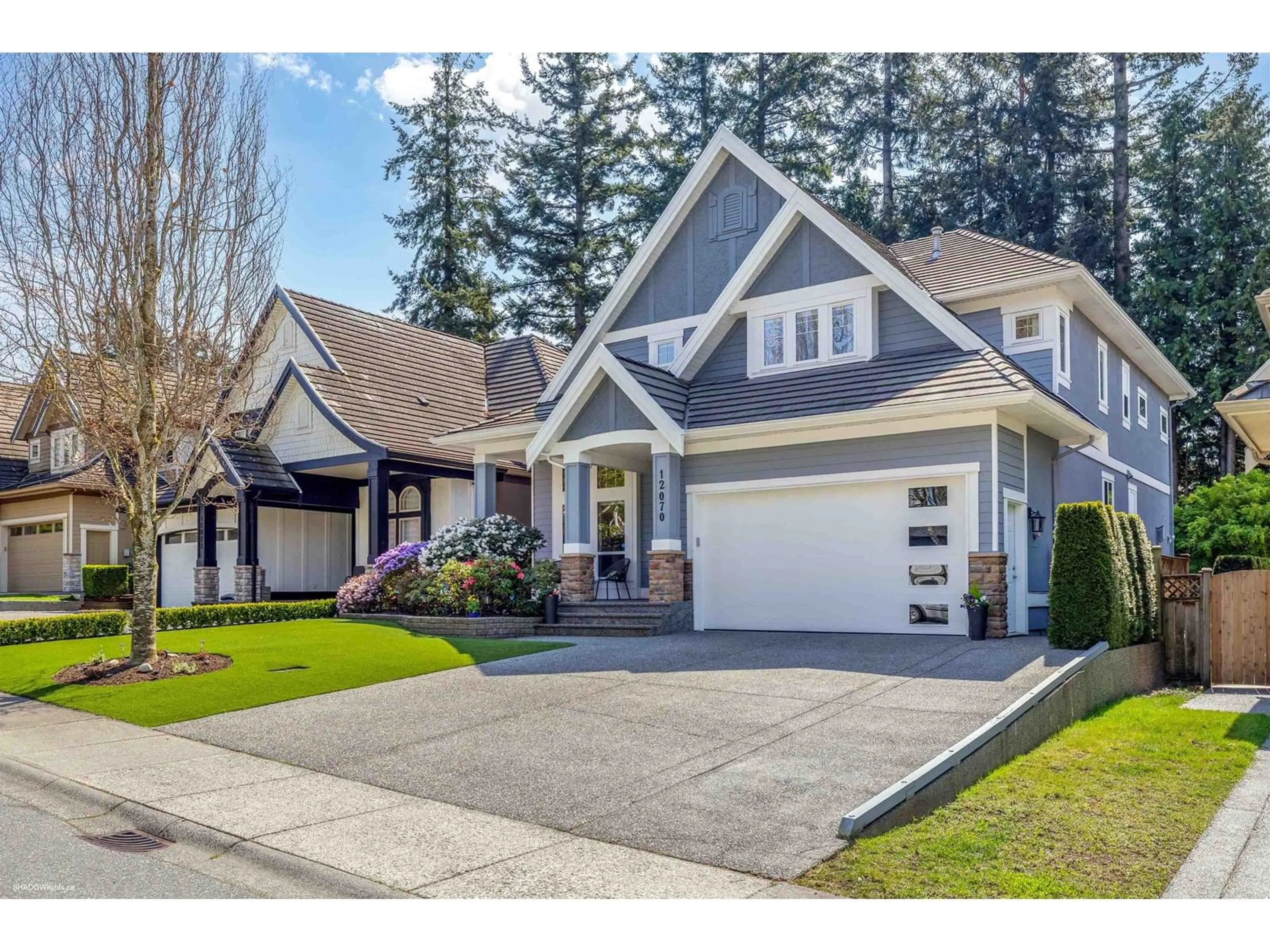 Home with vinyl exterior material, street for 12070 59, Surrey British Columbia V3X3L3