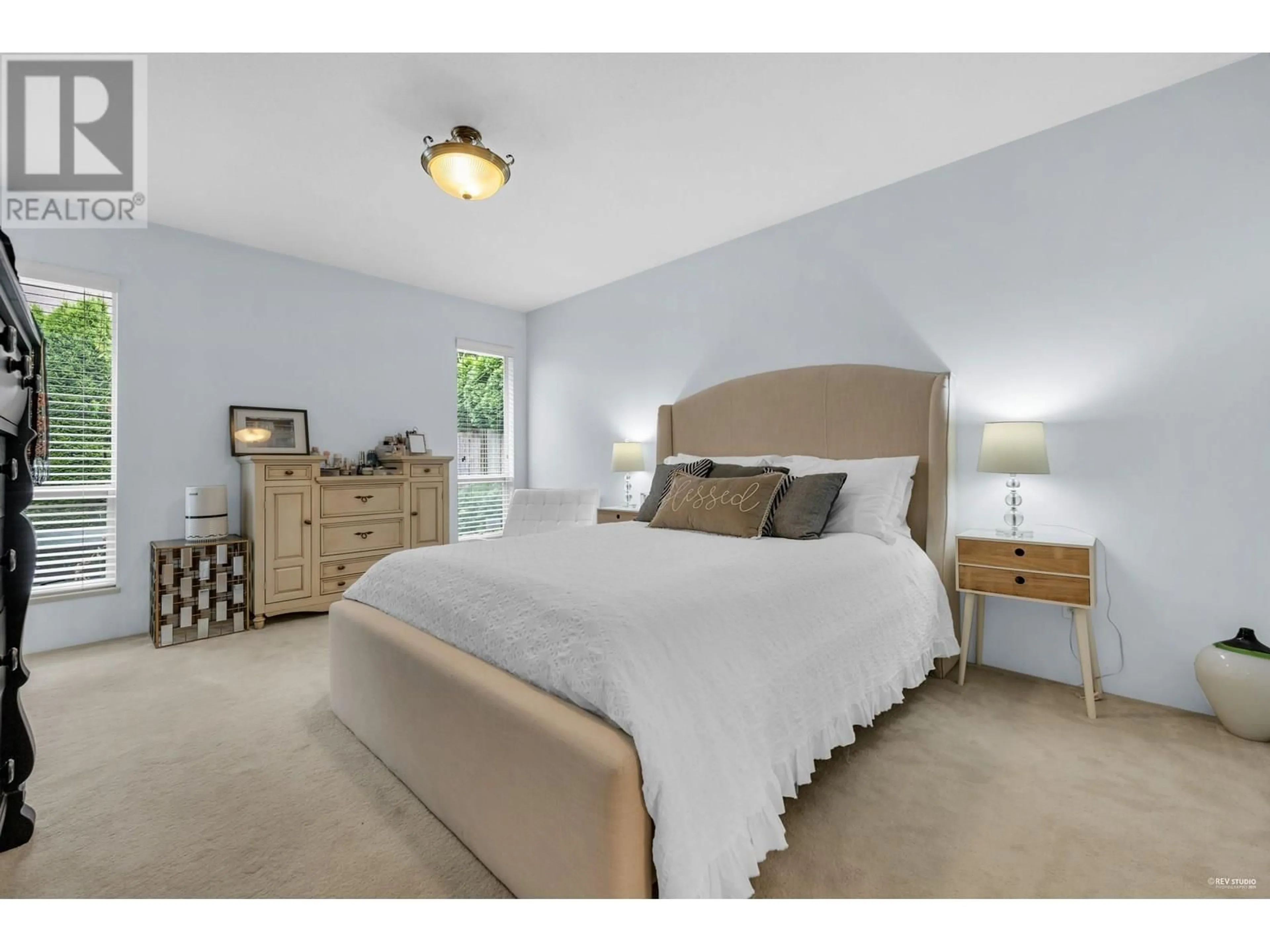 Bedroom with bed, unknown for 9220 LAKA DRIVE, Richmond British Columbia V7E5X5