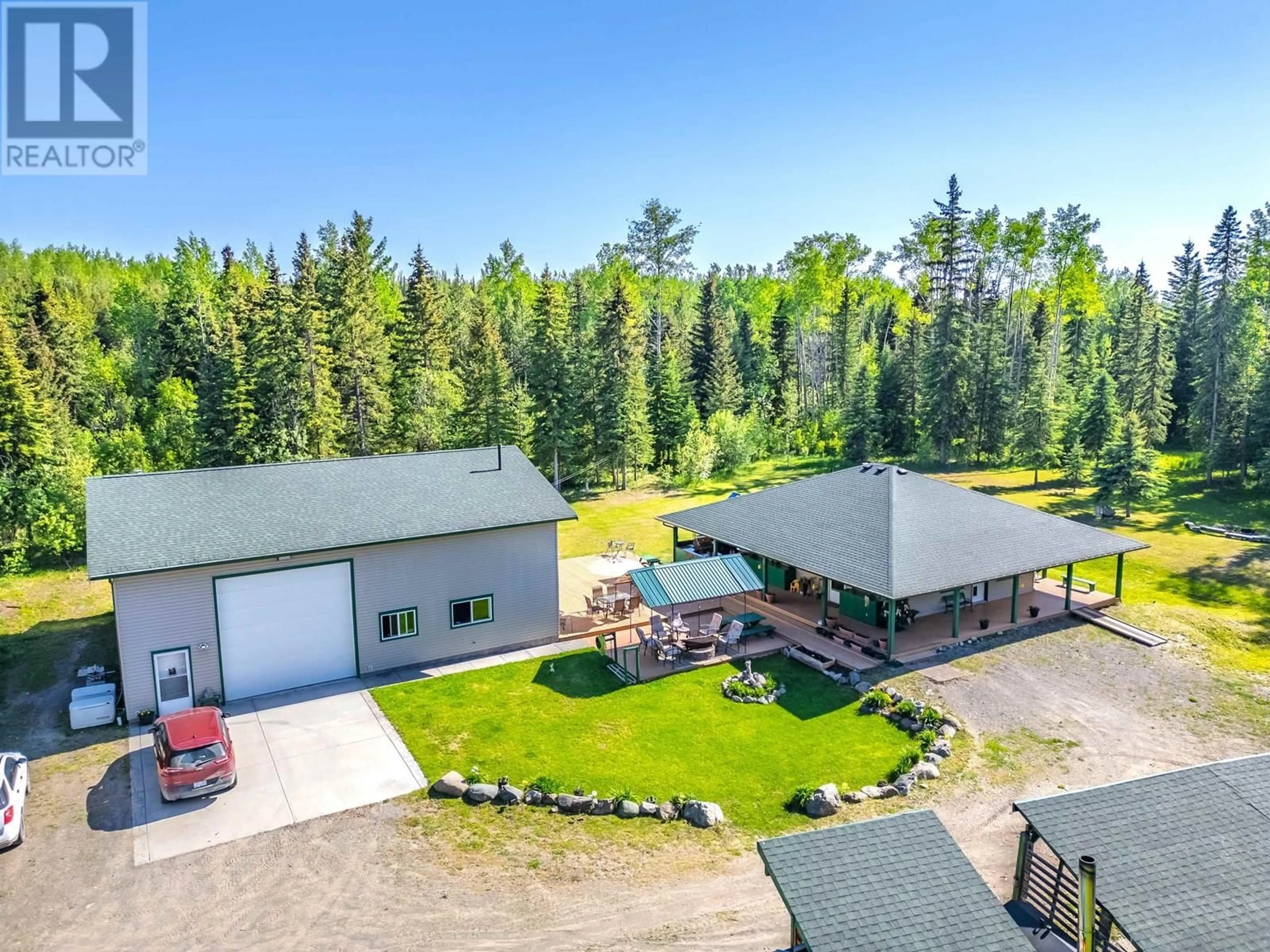 A pic from outside/outdoor area/front of a property/back of a property/a pic from drone, unknown for 7627 FARQUHARSON ROAD, Deka Lake / Sulphurous / Hathaway Lakes British Columbia V0K1X3