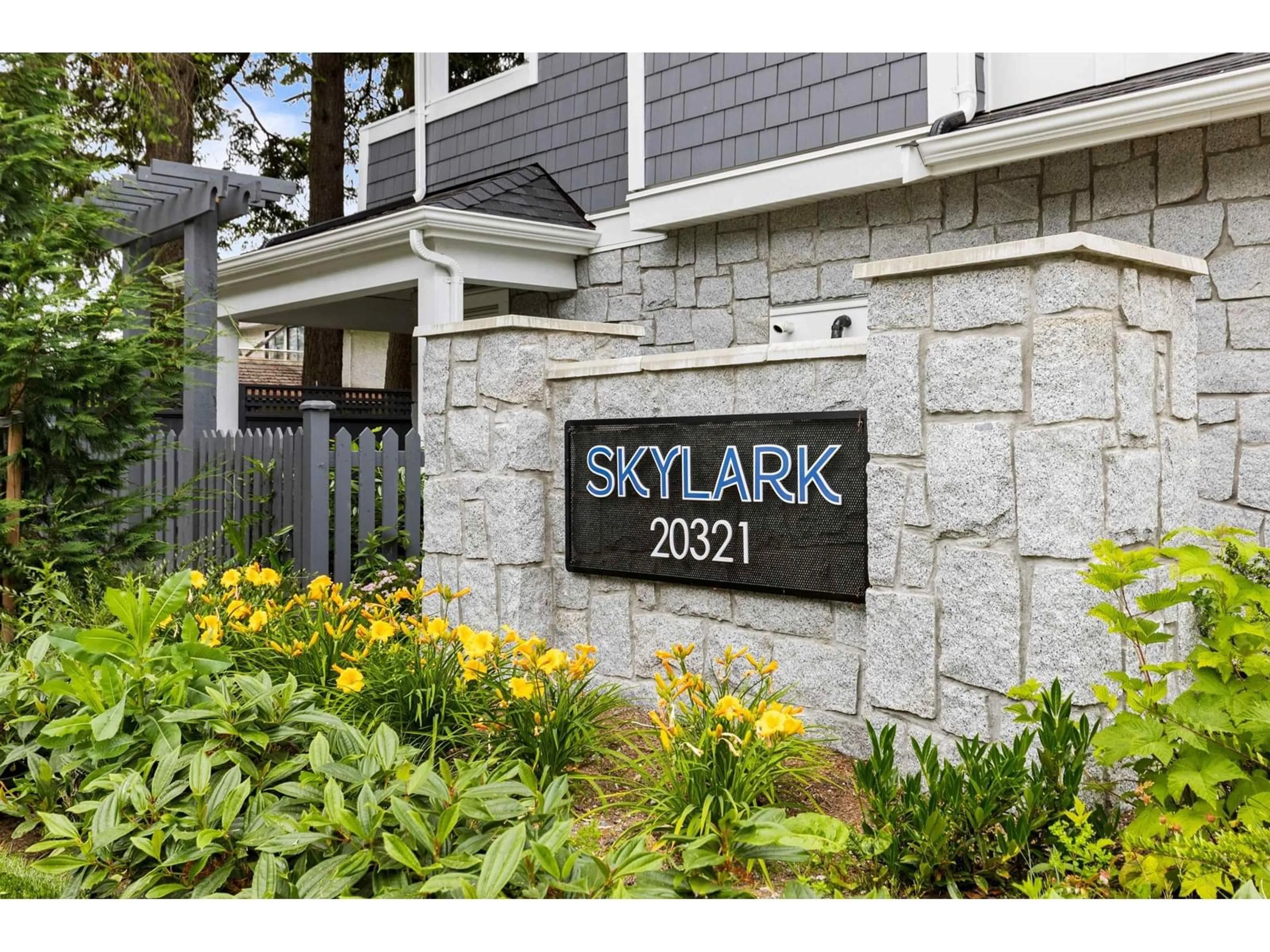 Home with brick exterior material, street for 44 - 20321 80, Langley British Columbia V2Y3S3