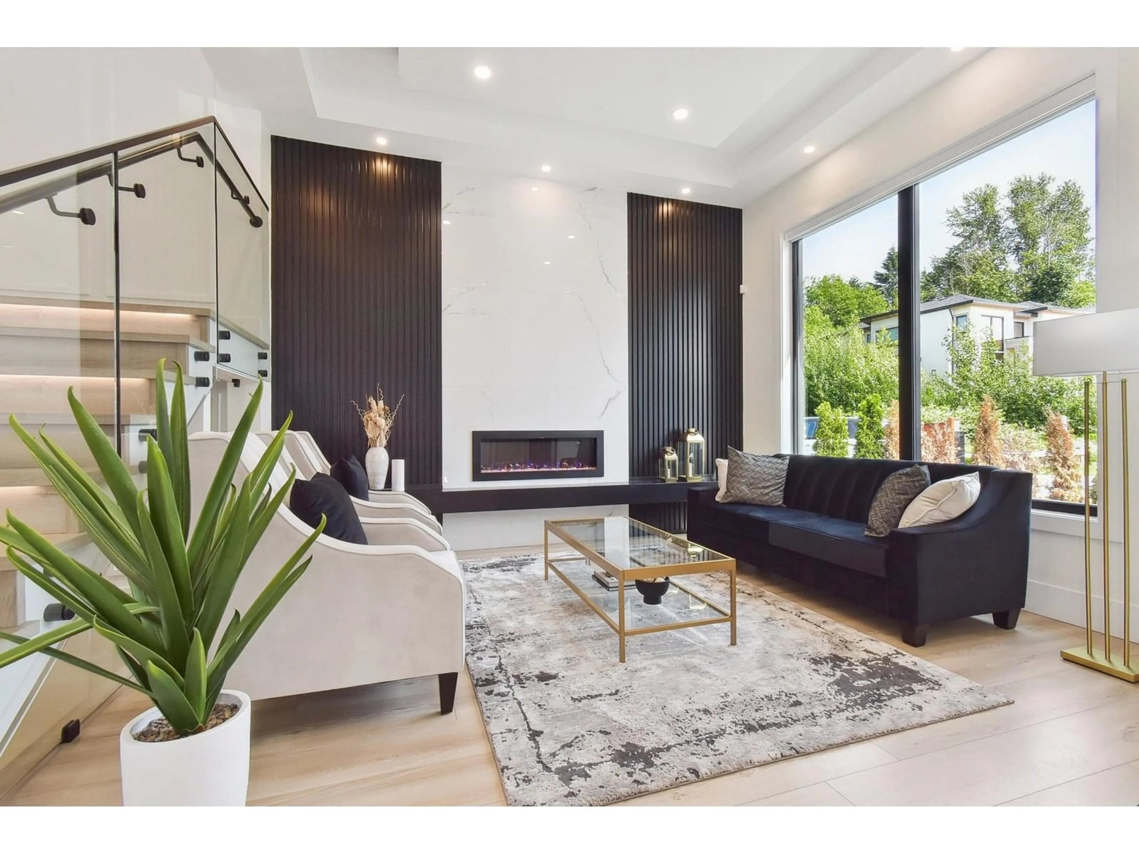 Living room with furniture, unknown for 16565 29A, Surrey British Columbia V3Z0X9