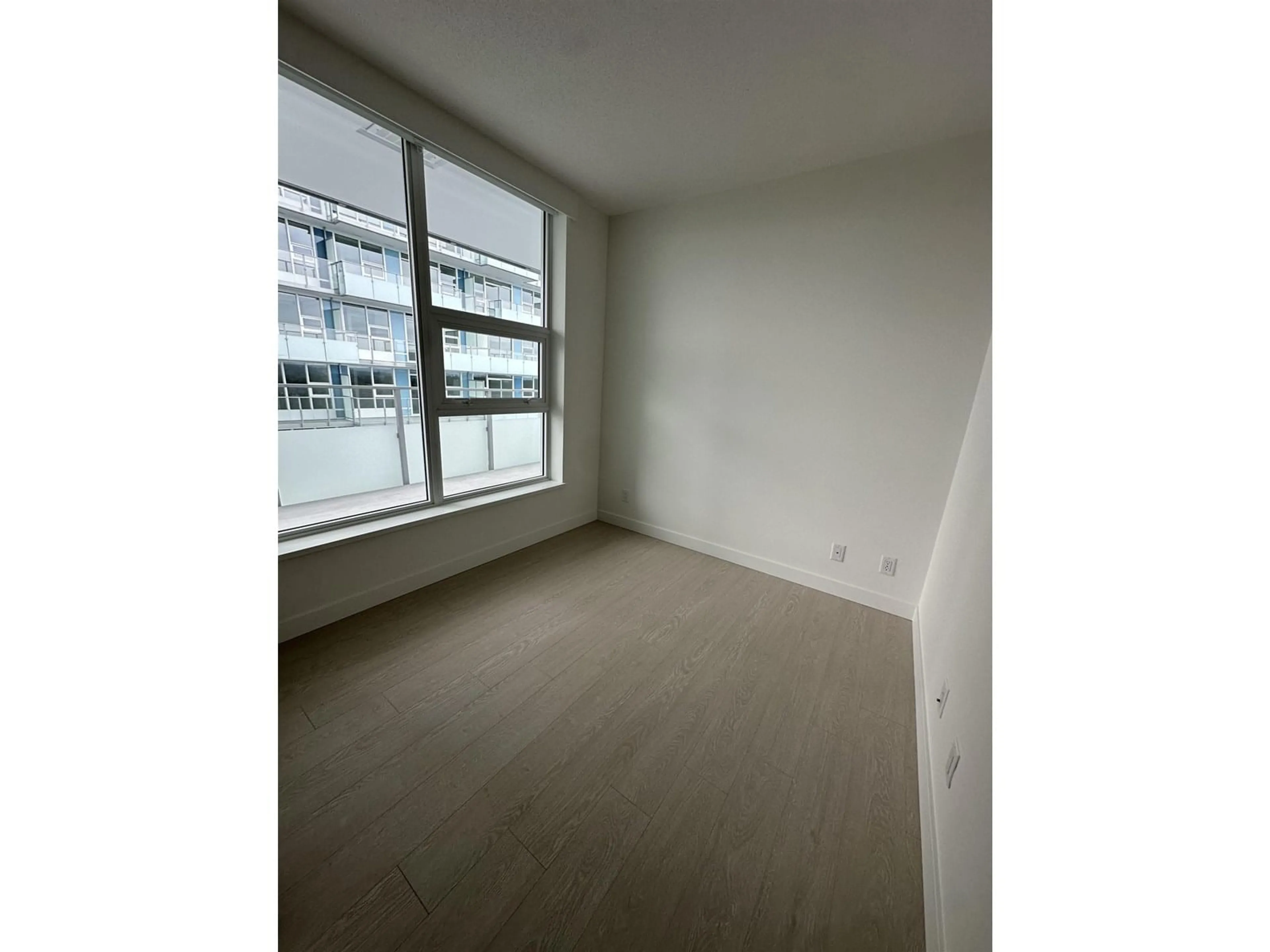 A pic of a room for 2502 - 13768 100, Surrey British Columbia V3T0V2