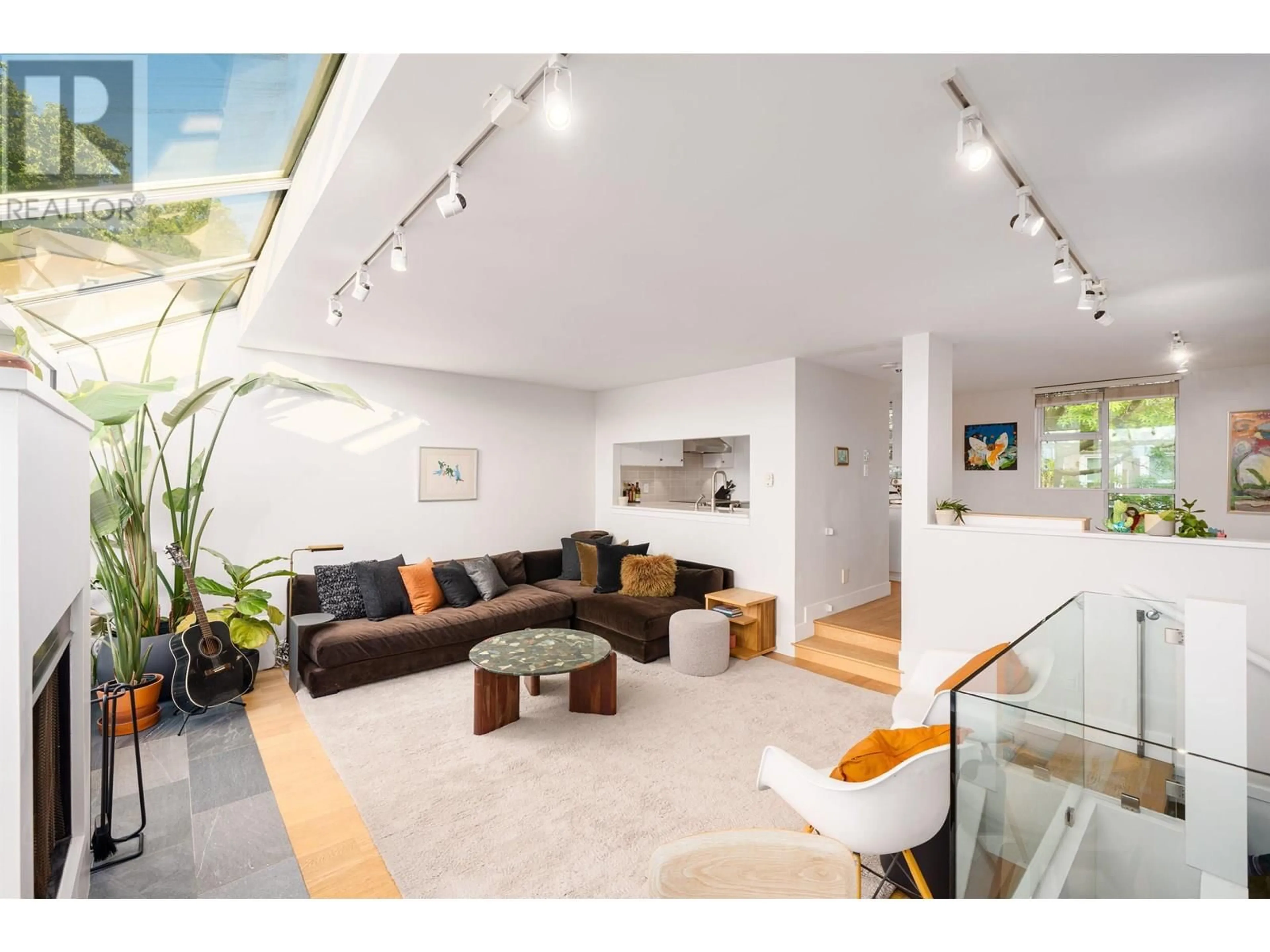 Living room with furniture, unknown for 832 7TH AVENUE, Vancouver British Columbia V5Z1C1