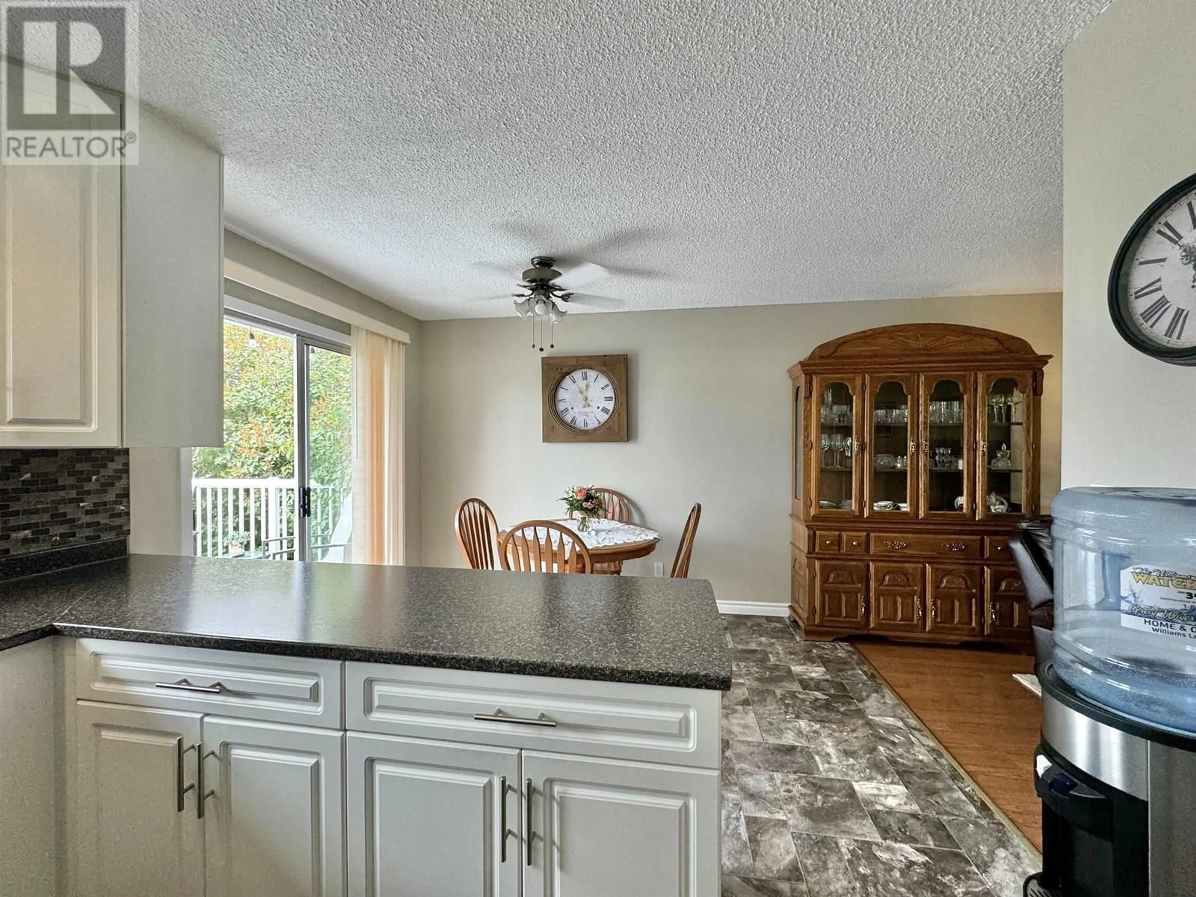 Open concept kitchen, unknown for 569 NINTH AVENUE, Williams Lake British Columbia V2G2K5