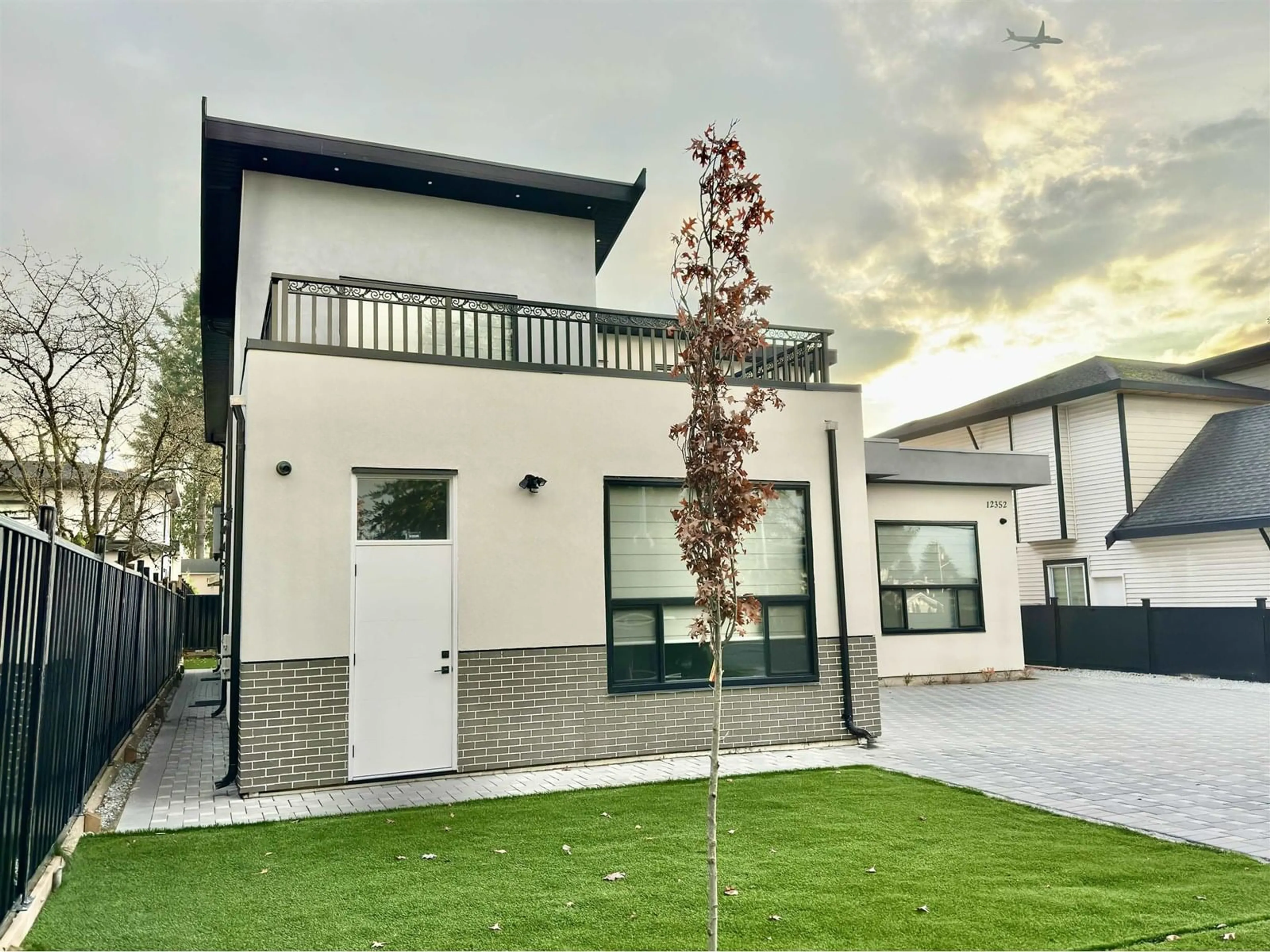 Home with brick exterior material, street for 12352 96, Surrey British Columbia V3V1W7