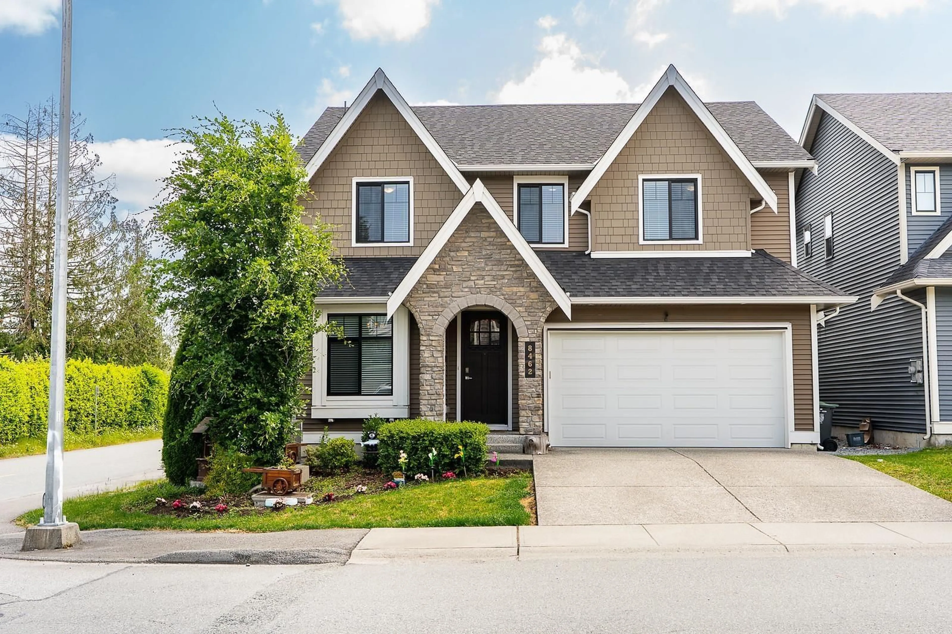 Home with brick exterior material, street for 8462 - 206, Langley British Columbia V2Y0S4