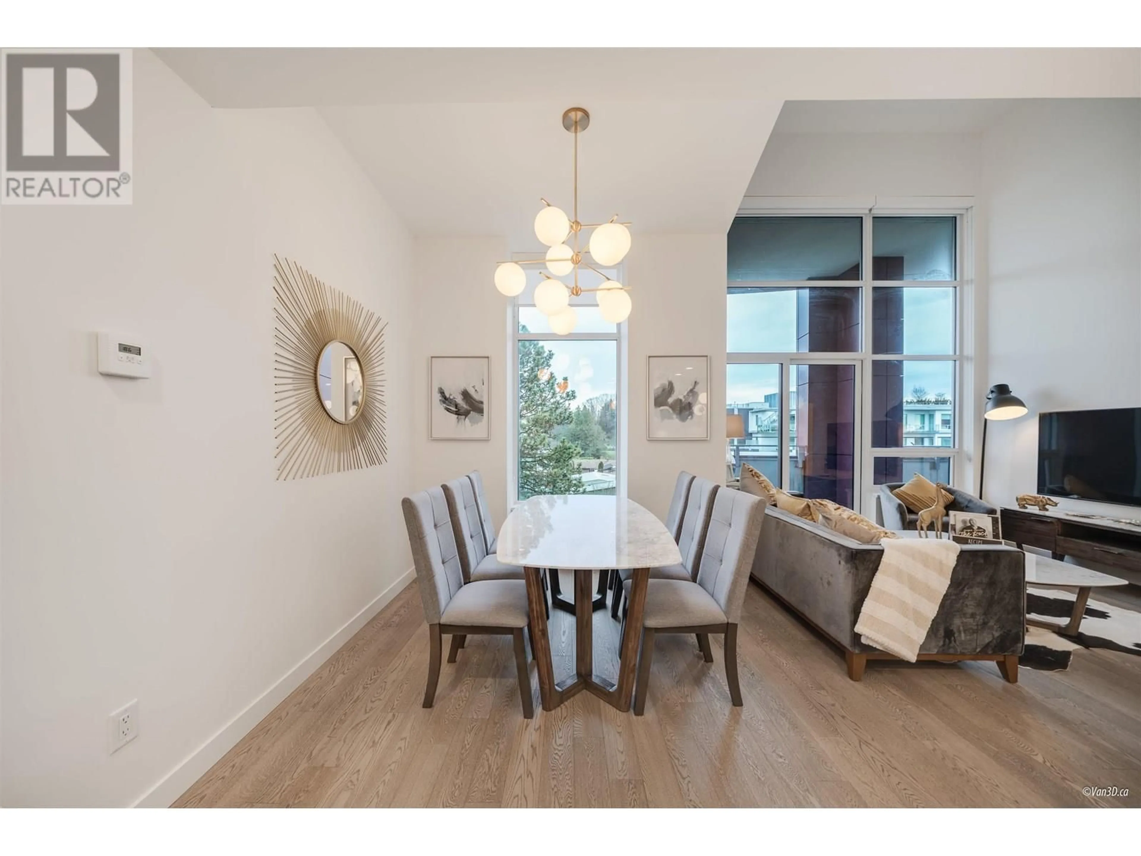 Dining room, wood/laminate floor for 602 - 5033 CAMBIE STREET, Vancouver British Columbia V5Z0H6