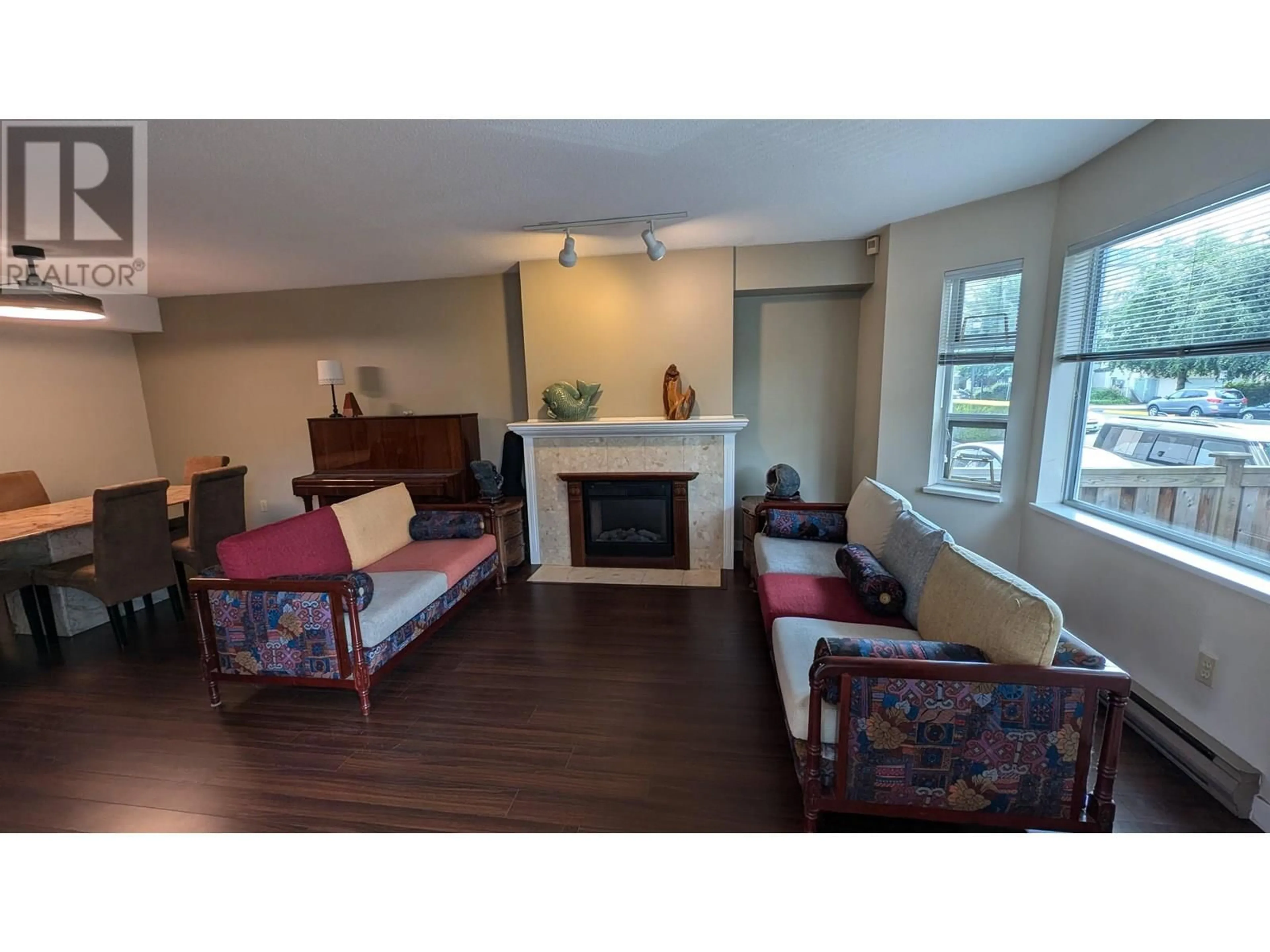 Living room with furniture, unknown for 103 - 5700 ARCADIA ROAD, Richmond British Columbia V6X2G9
