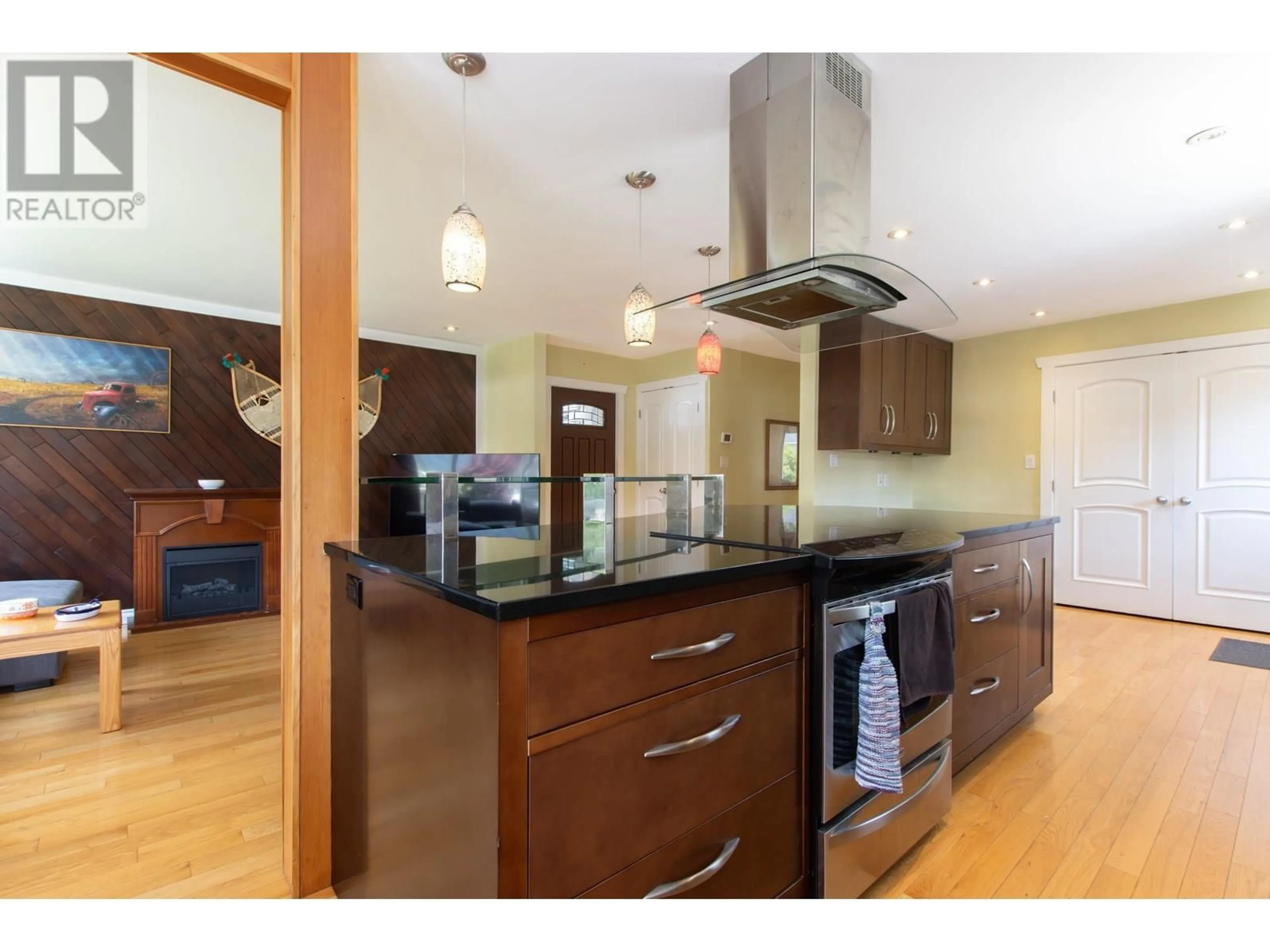 Unknown for 38874 BRITANNIA AVENUE, Squamish British Columbia V8B0A7