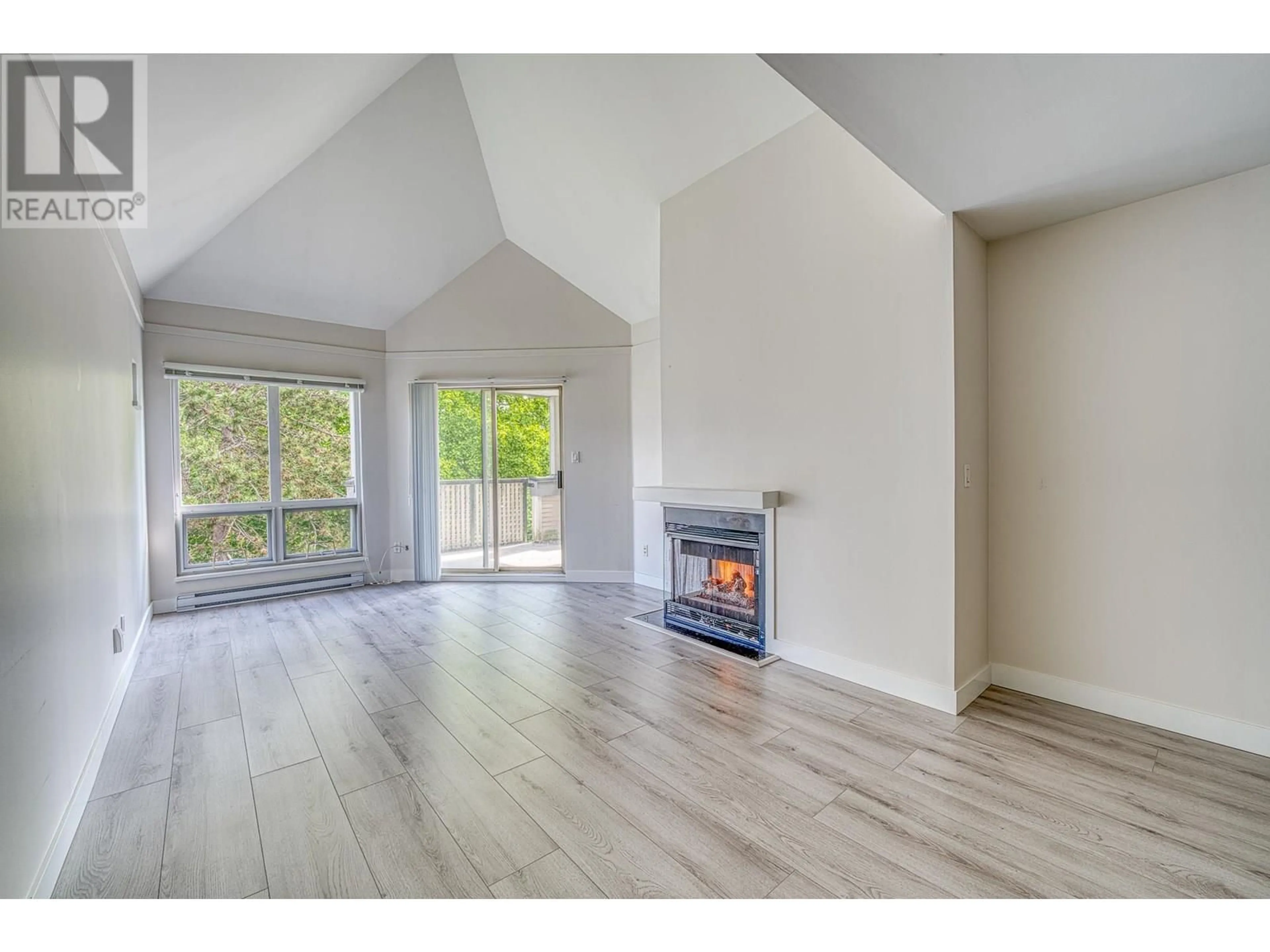 A pic of a room for 303 - 7457 MOFFATT ROAD, Richmond British Columbia V6Y1X9