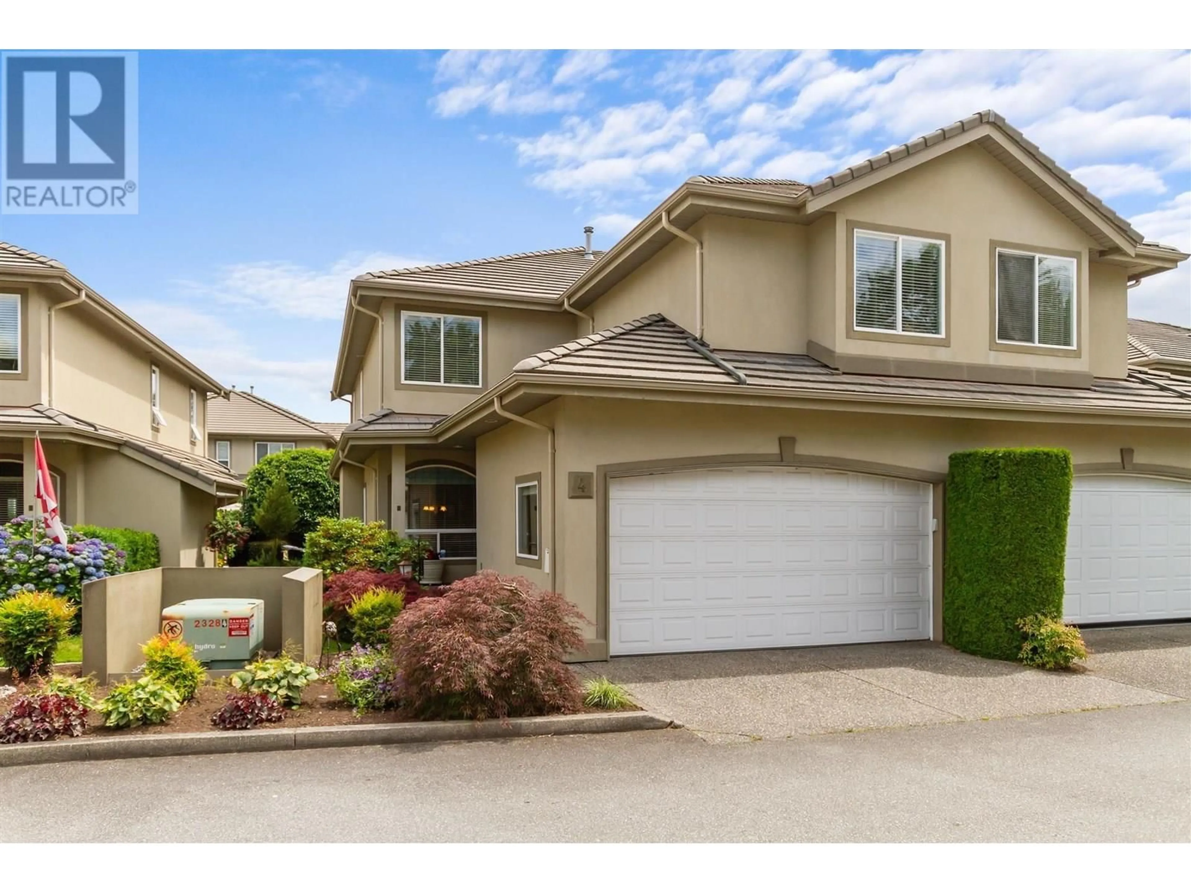 Home with vinyl exterior material, street for 4 - 998 RIVERSIDE DRIVE, Port Coquitlam British Columbia V3B7Y4
