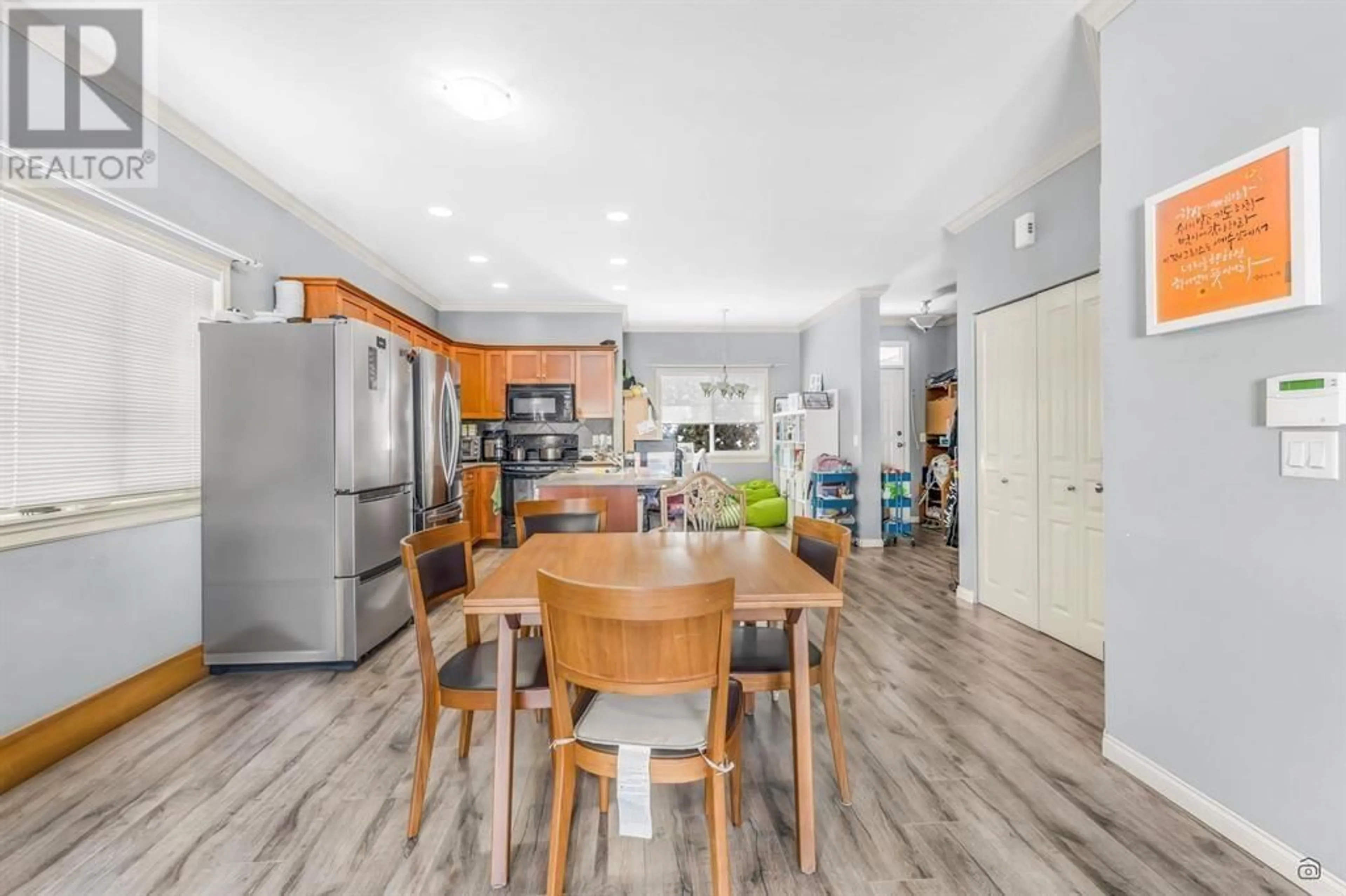 Open concept kitchen, unknown for 23163 DEWDNEY TRUNK ROAD, Maple Ridge British Columbia V2X8L3
