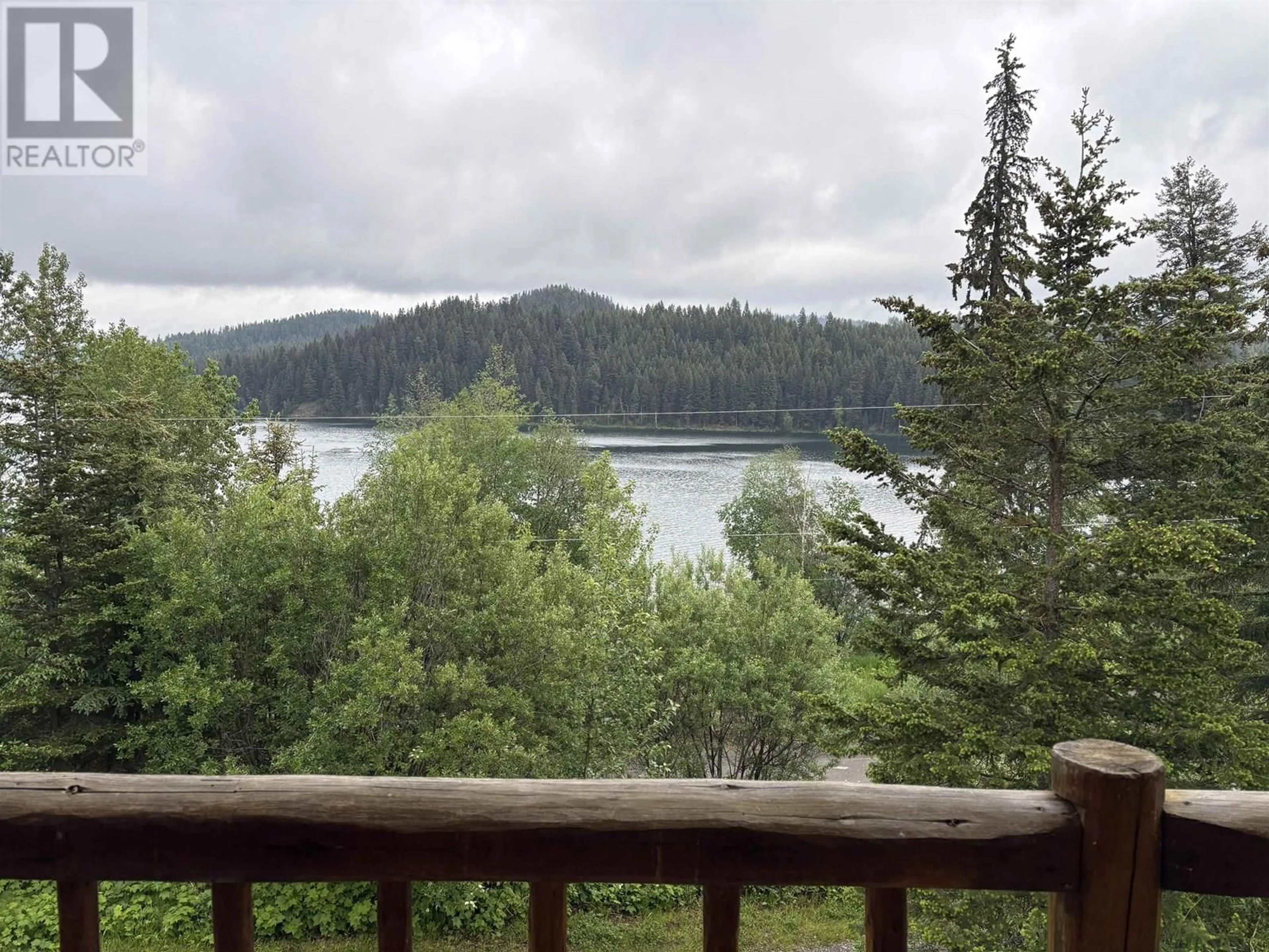 Patio, water/lake/river/ocean view for 5862 MAHOOD LAKE ROAD, Deka Lake / Sulphurous / Hathaway Lakes British Columbia V0K1X3