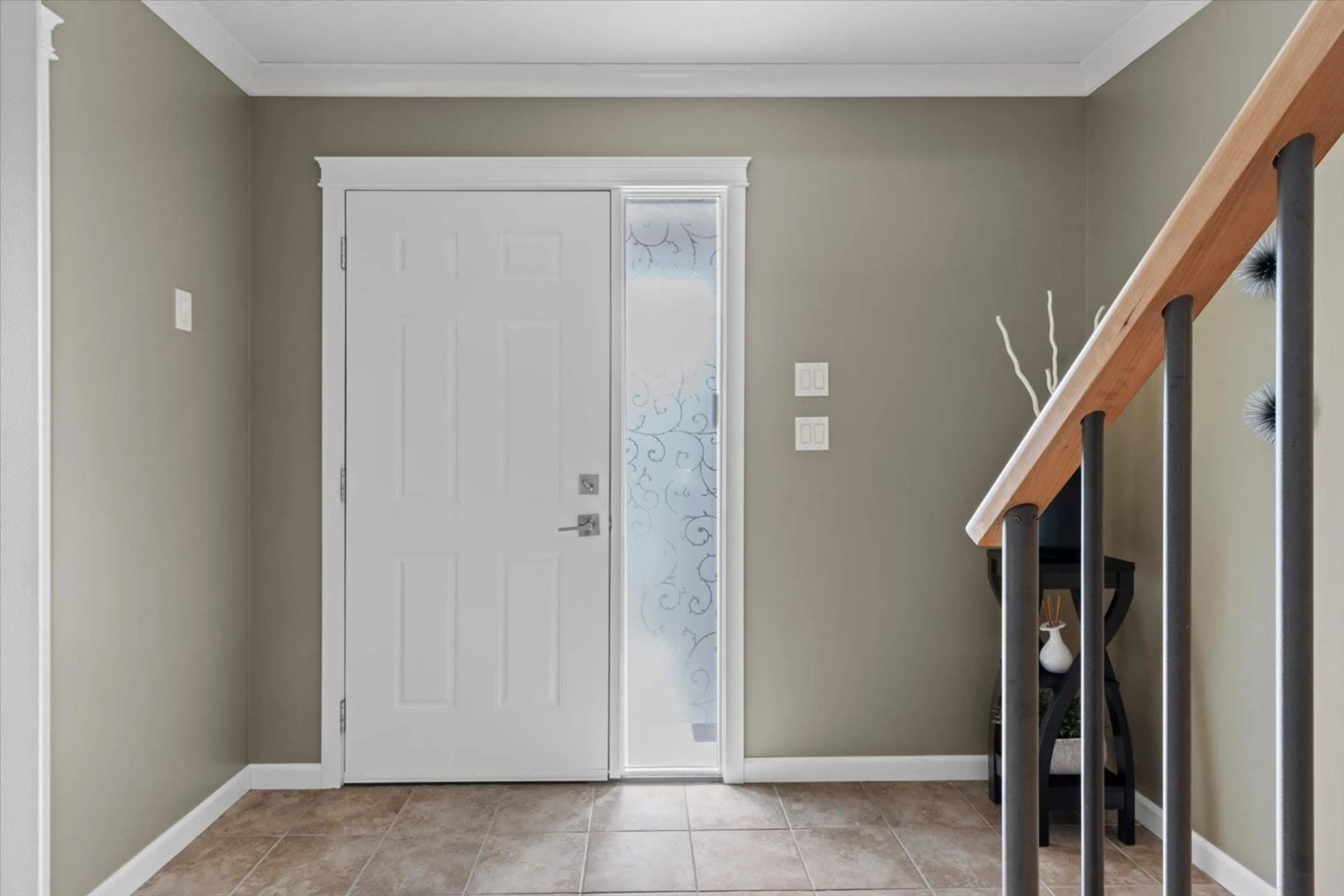 Indoor entryway for 7299 PRASMOUNT PLACE, Agassiz British Columbia V0M1A2