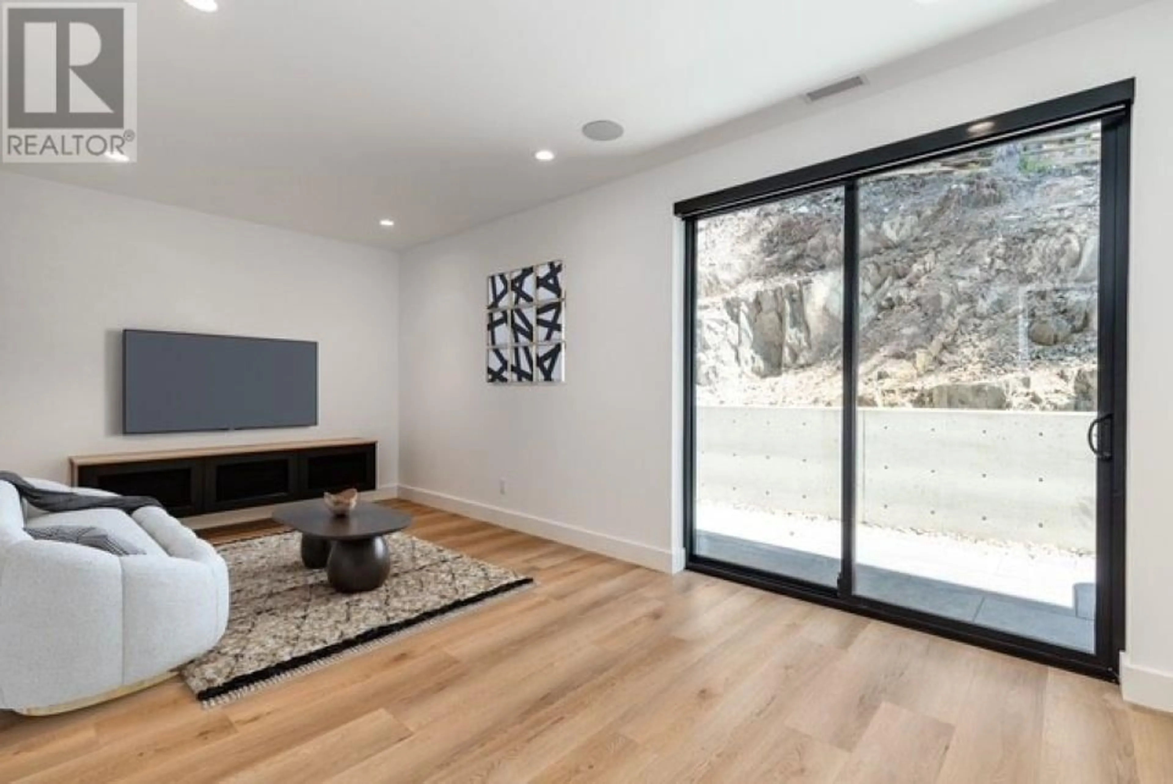 Unknown for 19 - 2077 GARIBALDI WAY, Whistler British Columbia V0N1B2