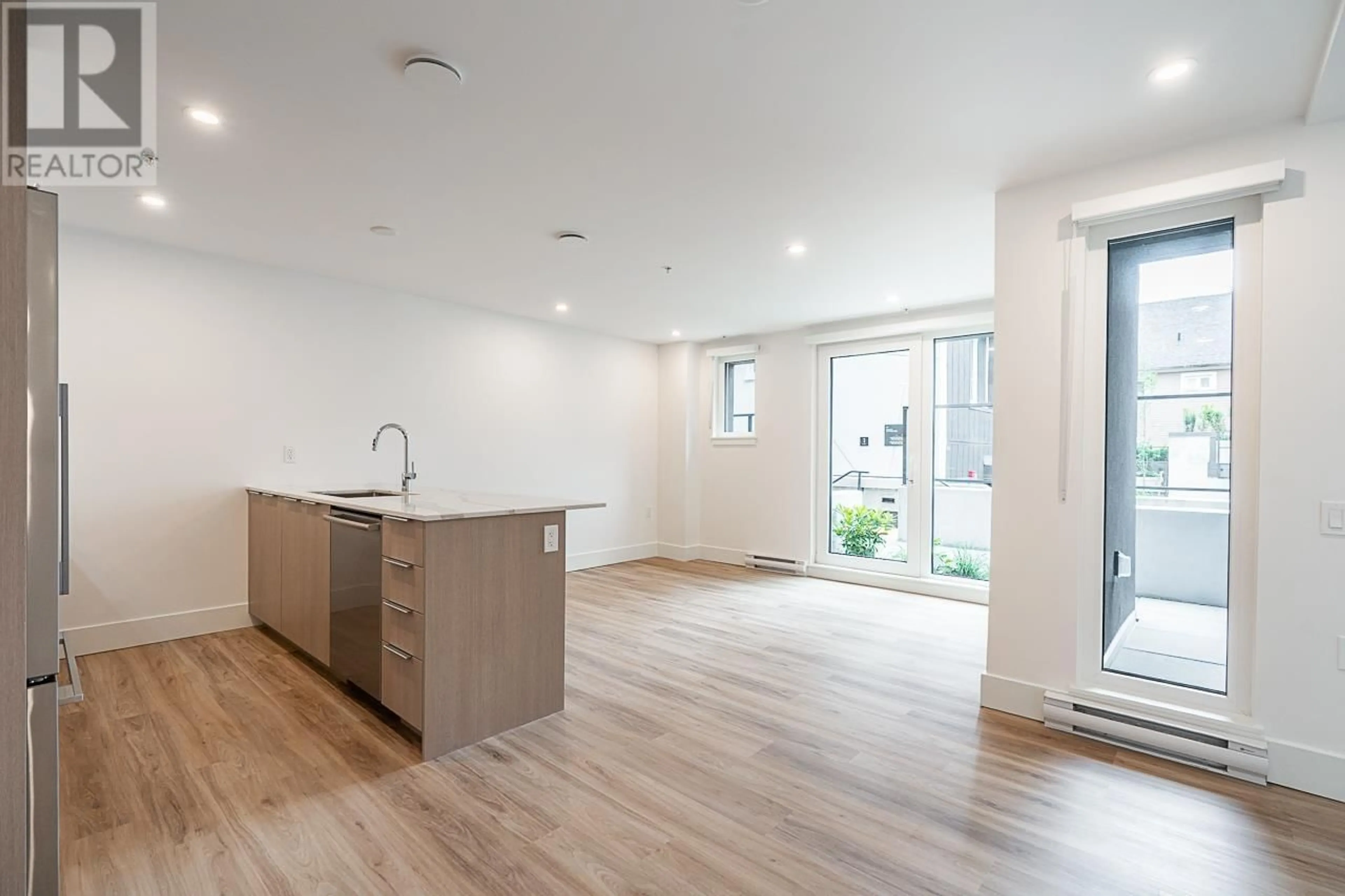 Open concept kitchen, unknown for 109 - 2085 1ST AVENUE, Vancouver British Columbia V5N1B6