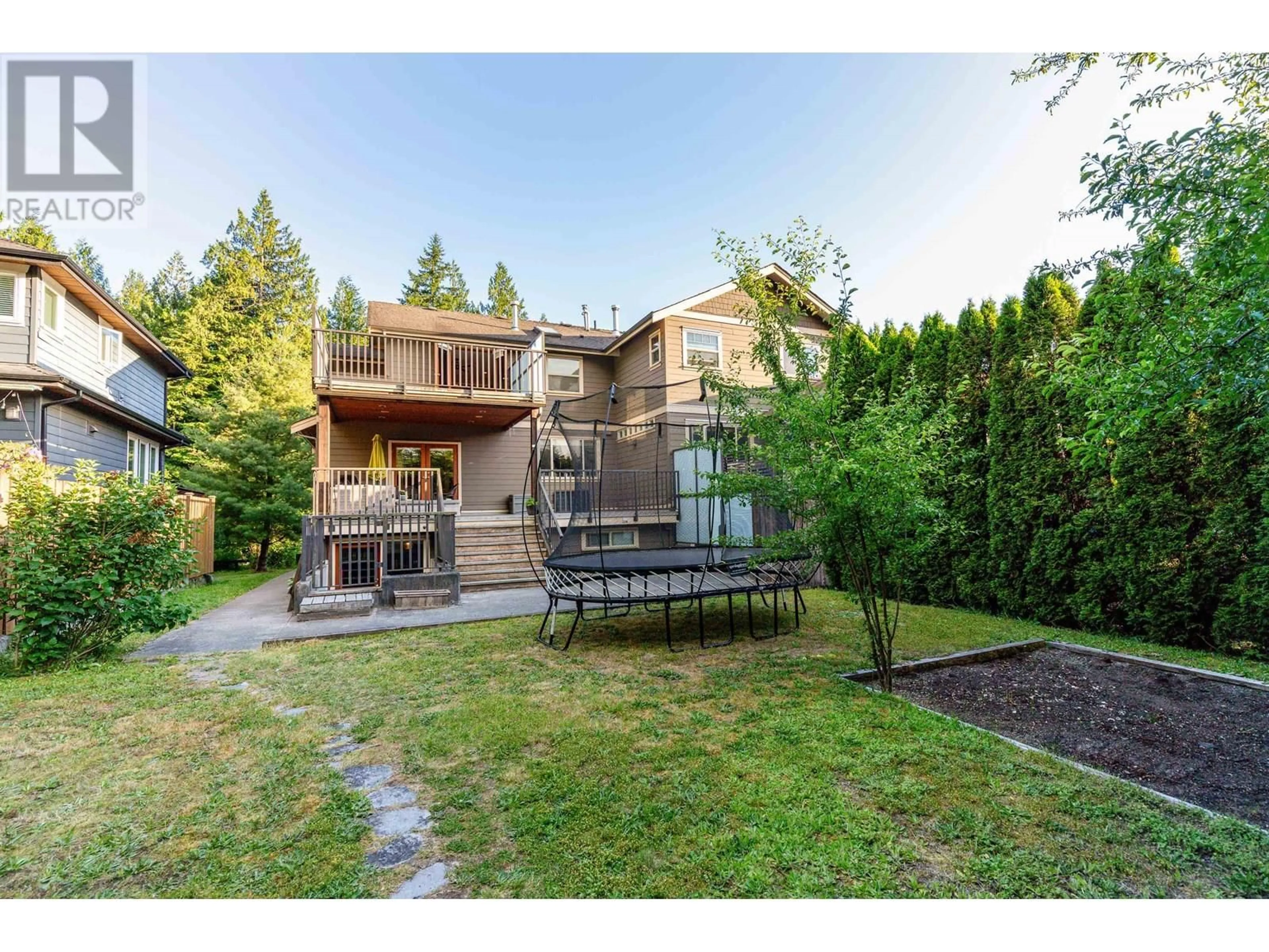 Patio, unknown for 1687 EDWARDS ROAD, Squamish British Columbia V0N3G0
