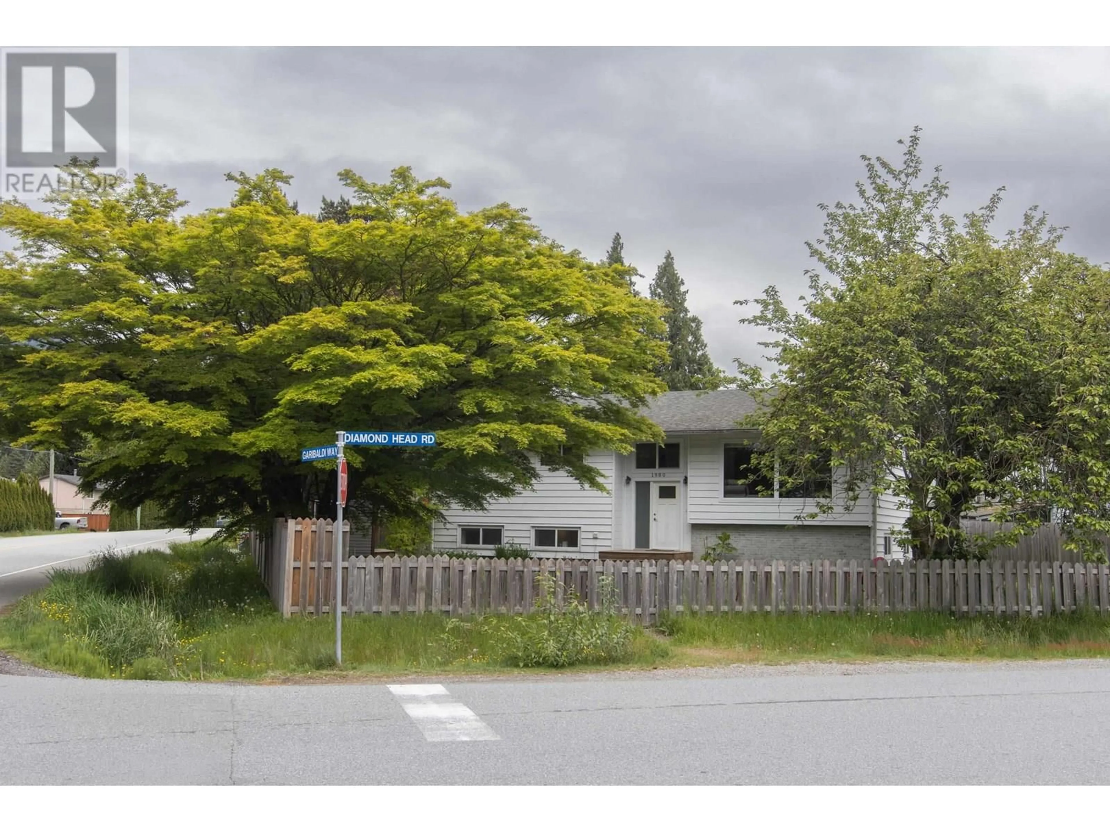 Unknown for 1980 GARIBALDI WAY, Squamish British Columbia V0N1T0
