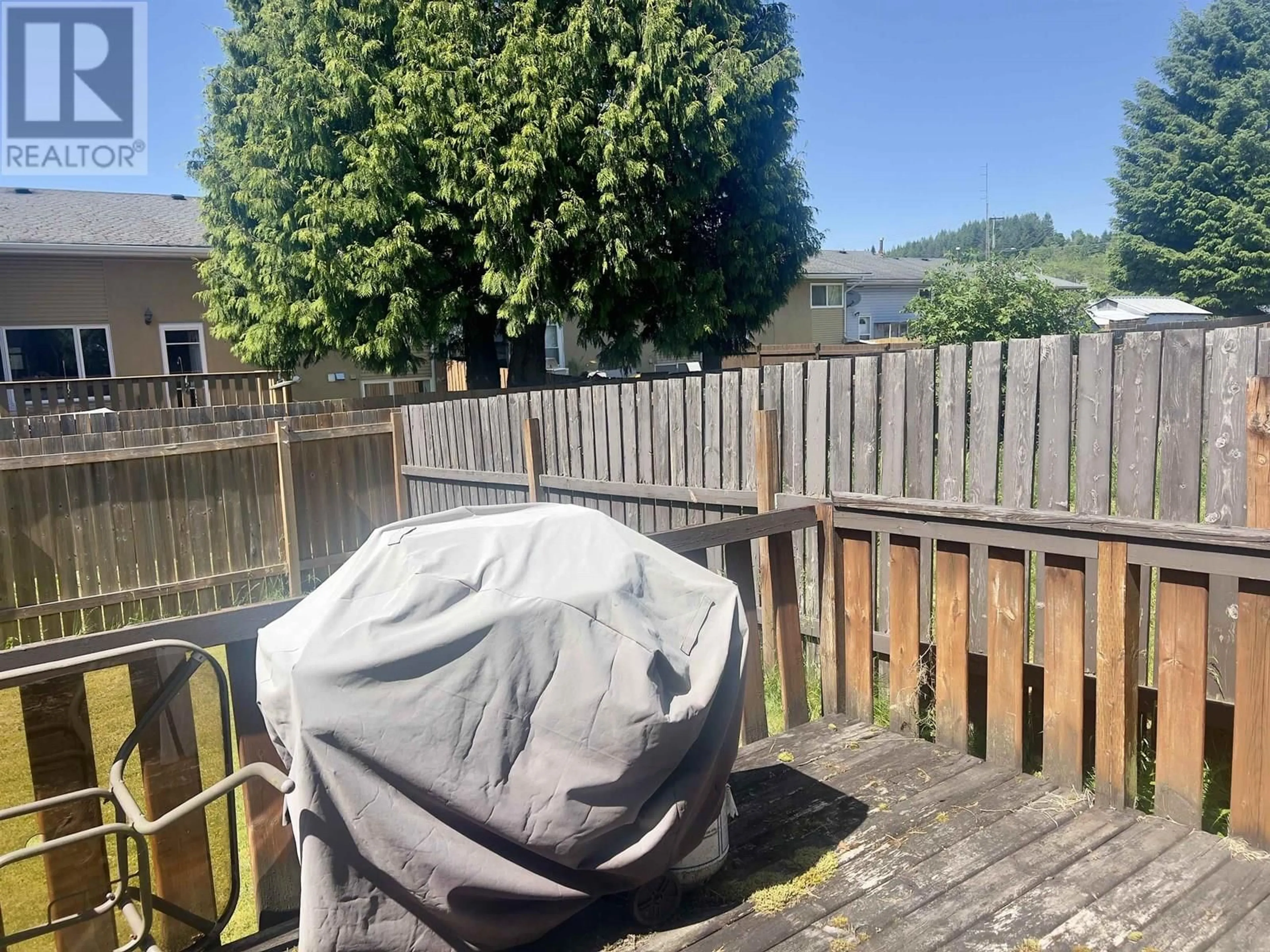 A pic from outside/outdoor area/front of a property/back of a property/a pic from drone, unknown for 9 - 486 QUATSINO BOULEVARD, Kitimat British Columbia V8C1V2