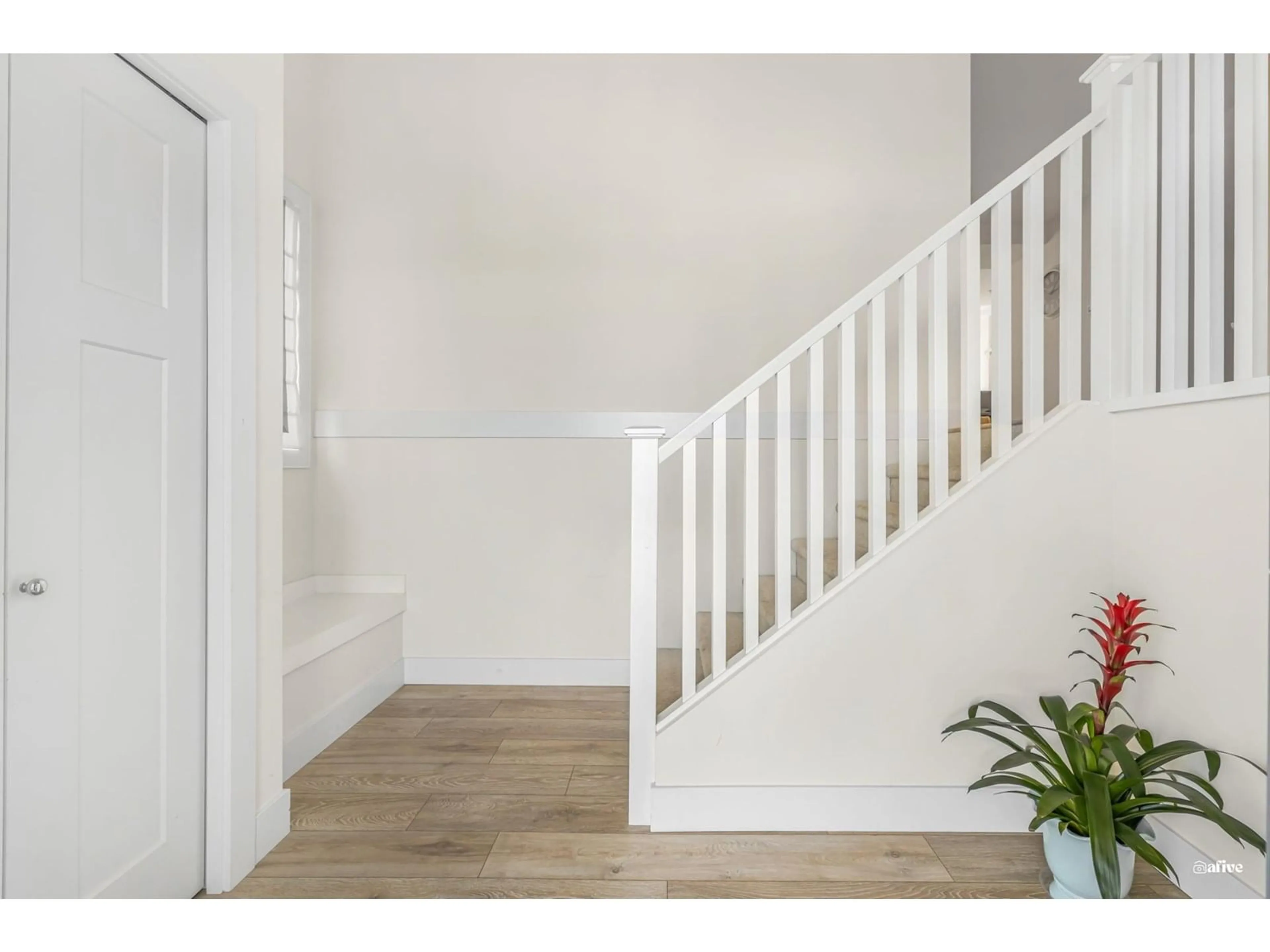 Indoor entryway for 46244 TOURNIER PLACE, Chilliwack British Columbia V2R6A2
