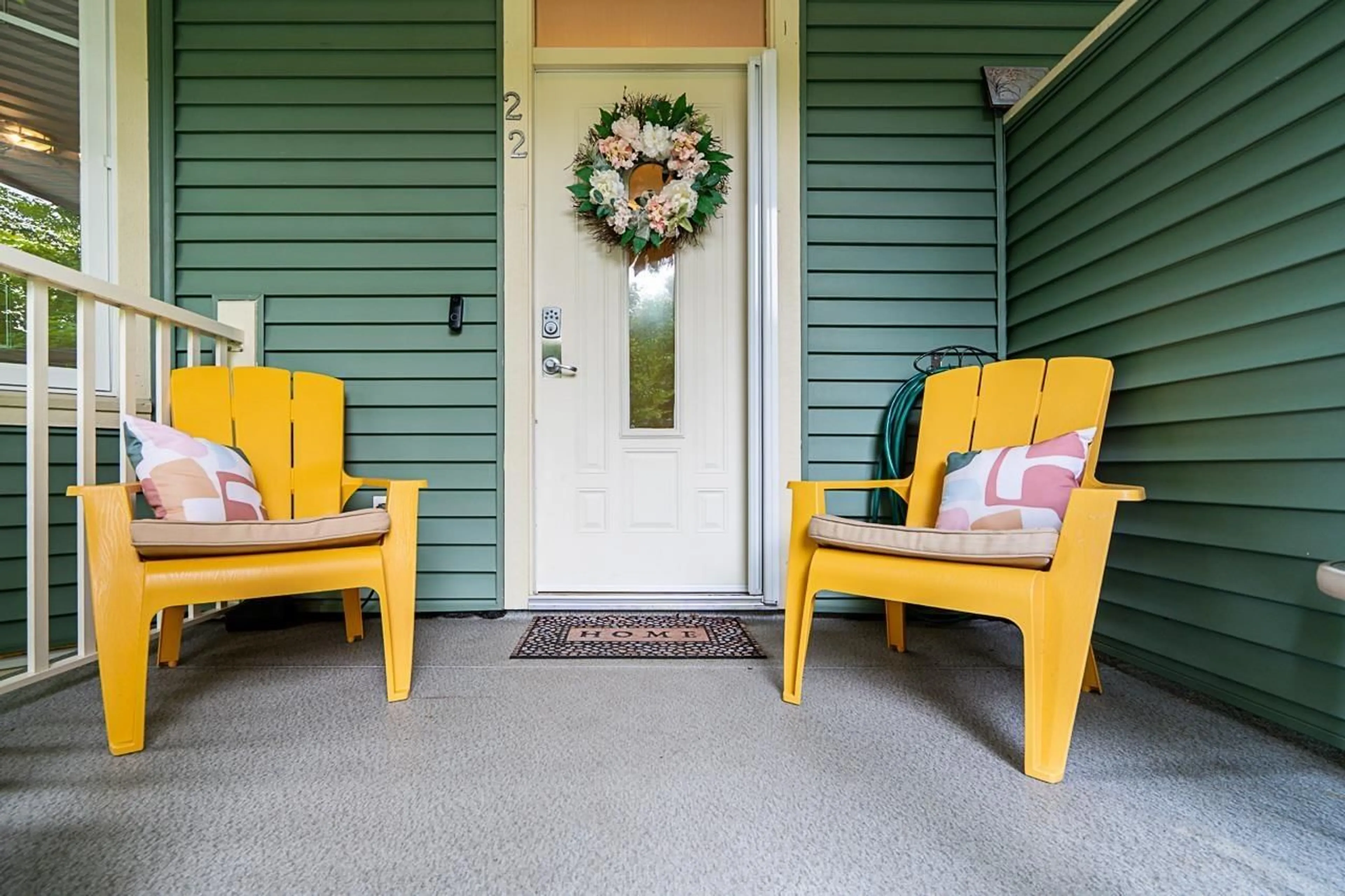 Indoor entryway for 22 - 6575 192, Surrey British Columbia V4N5T8