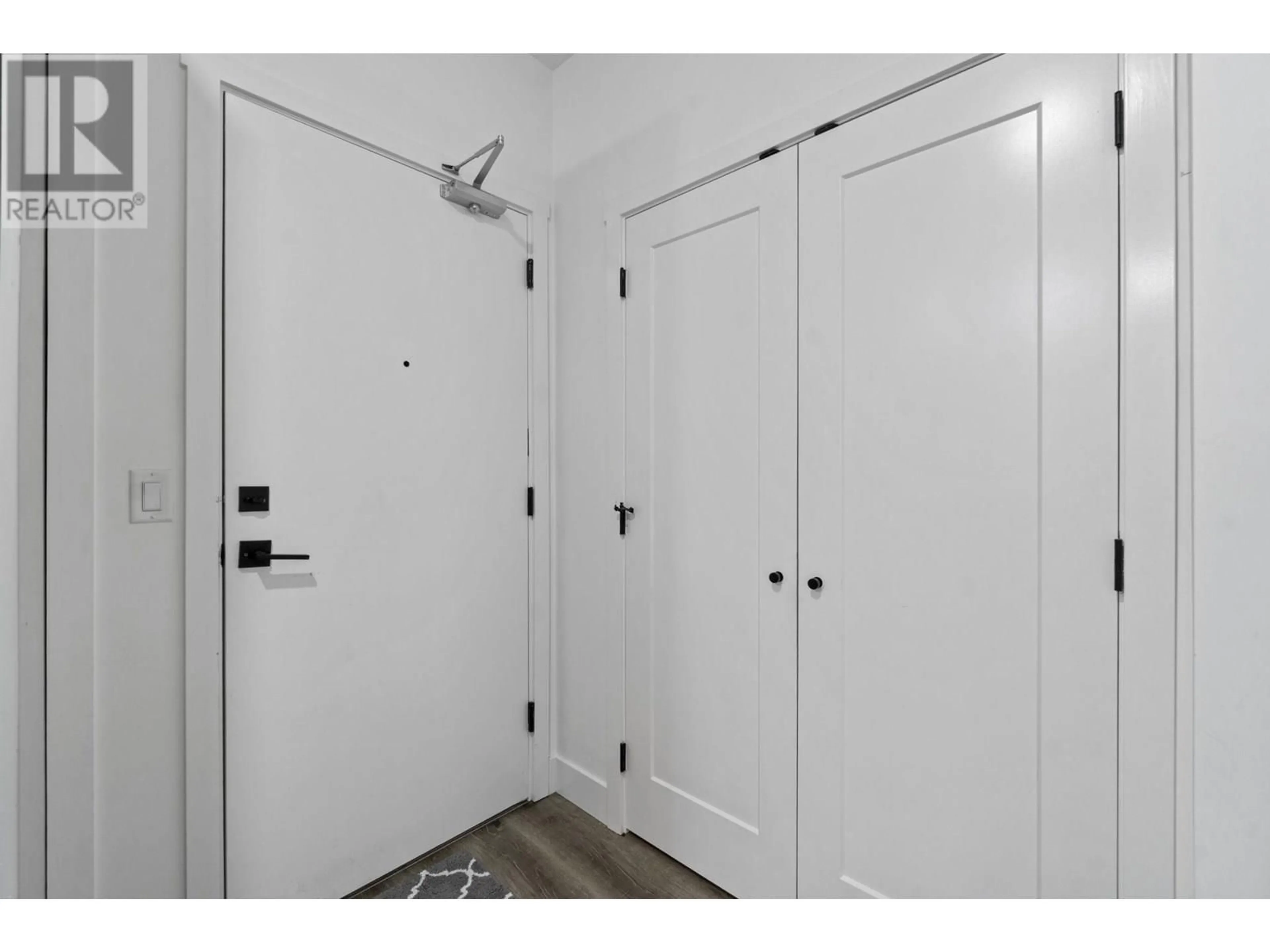 Storage room or clothes room or walk-in closet for PH14 - 12320 222 STREET, Maple Ridge British Columbia V2X4K8