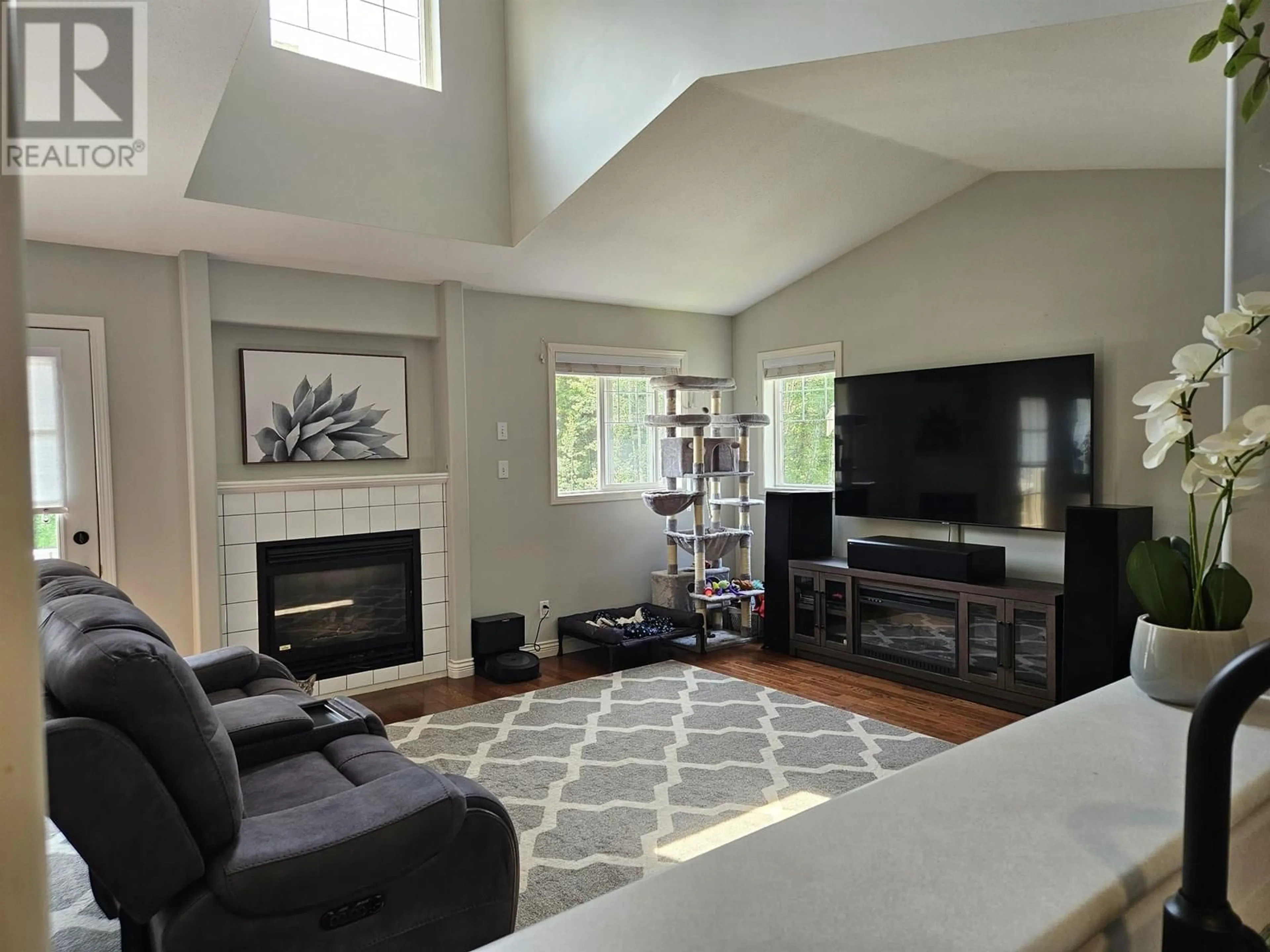 Living room with furniture, unknown for 2 - 4732 VESTA AVENUE, Terrace British Columbia V8G0B3
