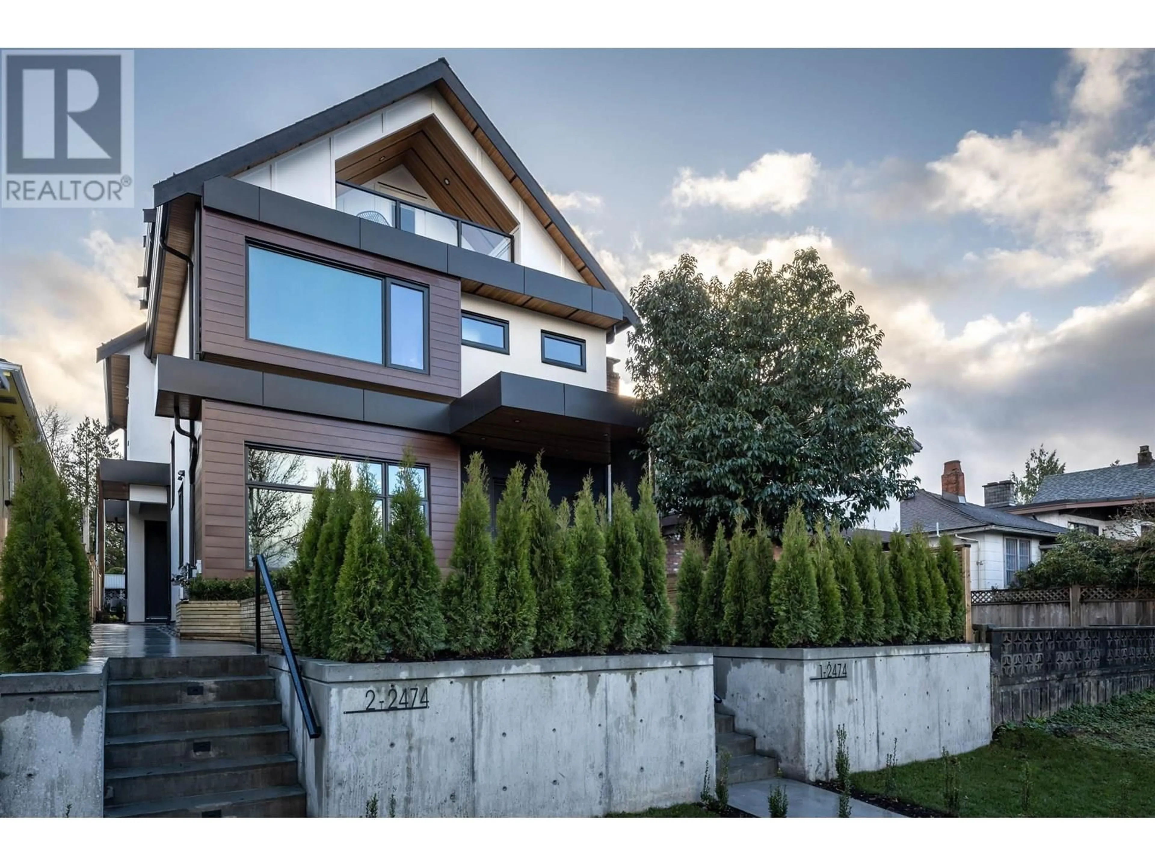Home with brick exterior material, unknown for 2 - 2474 21ST AVENUE, Vancouver British Columbia V5M2V8