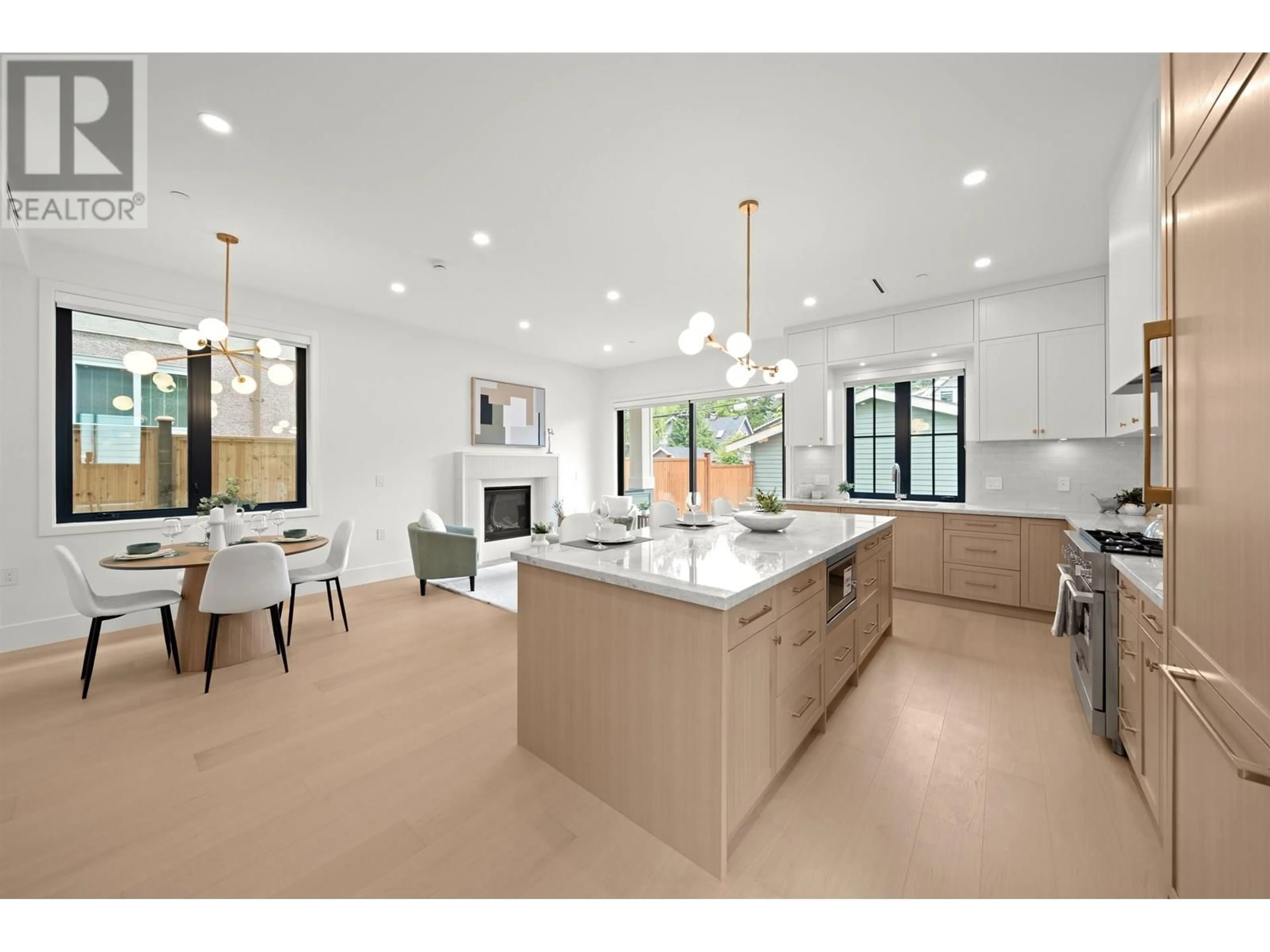 Open concept kitchen, ceramic/tile floor for 2 - 865 23RD AVENUE, Vancouver British Columbia V5V1Y3