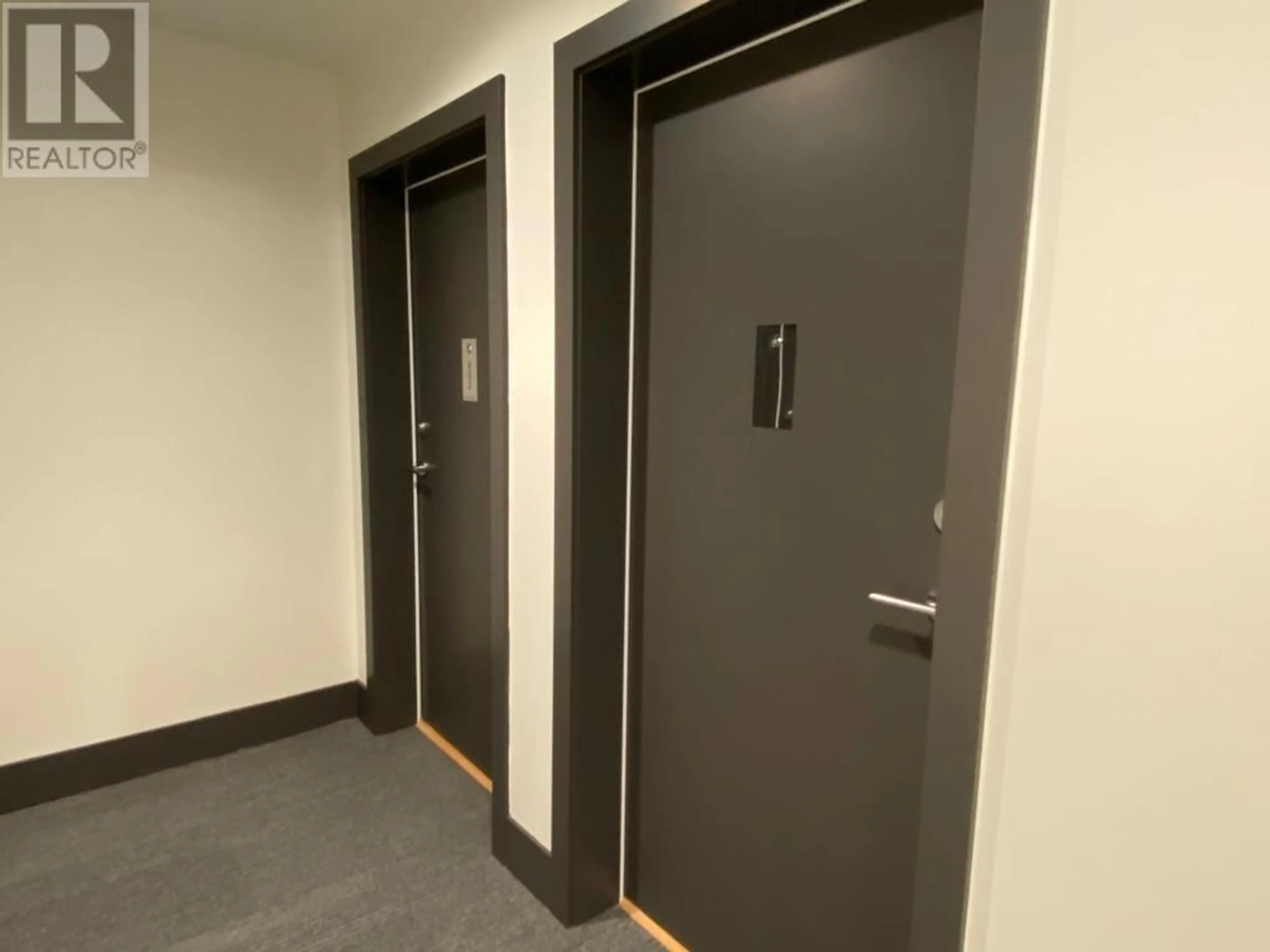 Indoor foyer for 602 - 8940 UNIVERSITY CRESCENT, Burnaby British Columbia V5A0E7