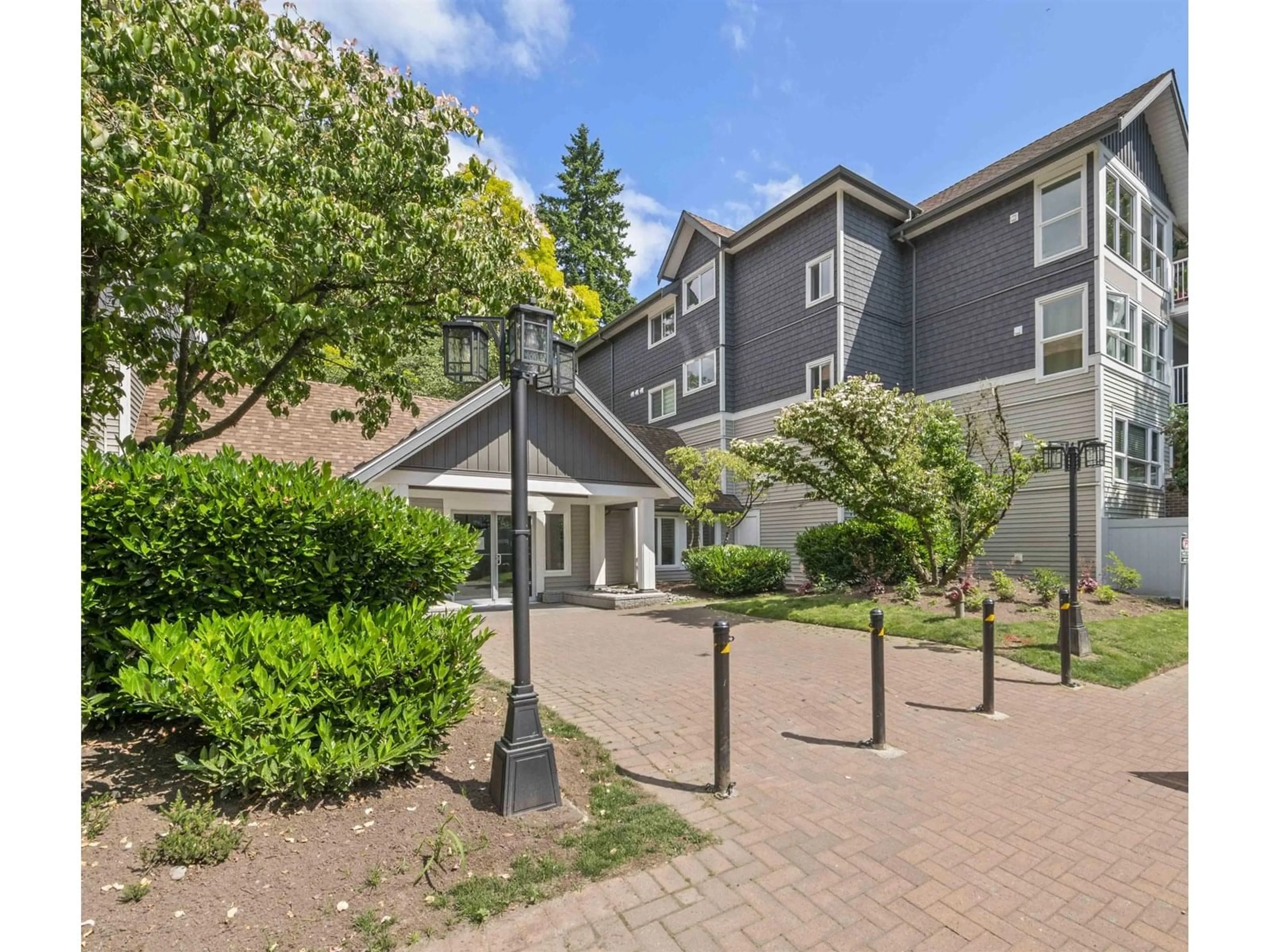Unknown for 109 - 9650 148TH, Surrey British Columbia V3R0W2