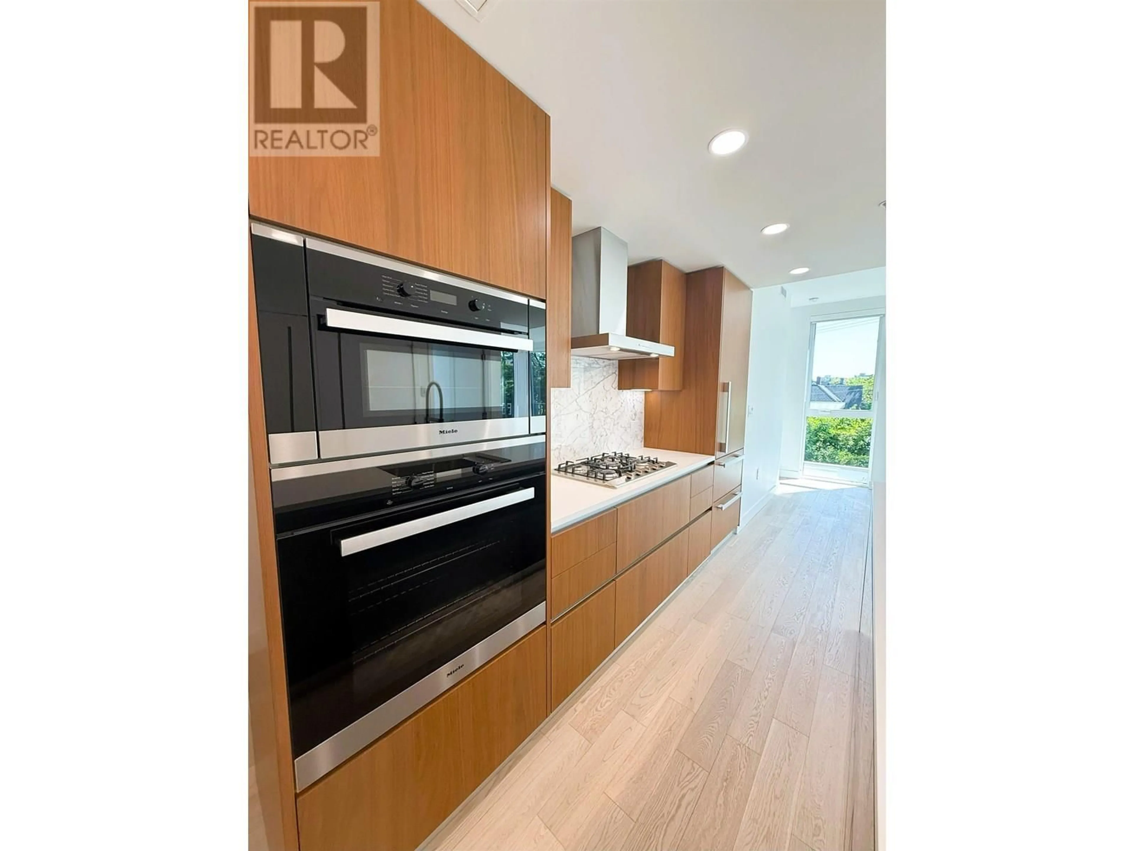 Open concept kitchen, unknown for 404 - 2888 ARBUTUS STREET, Vancouver British Columbia V6J3Y7