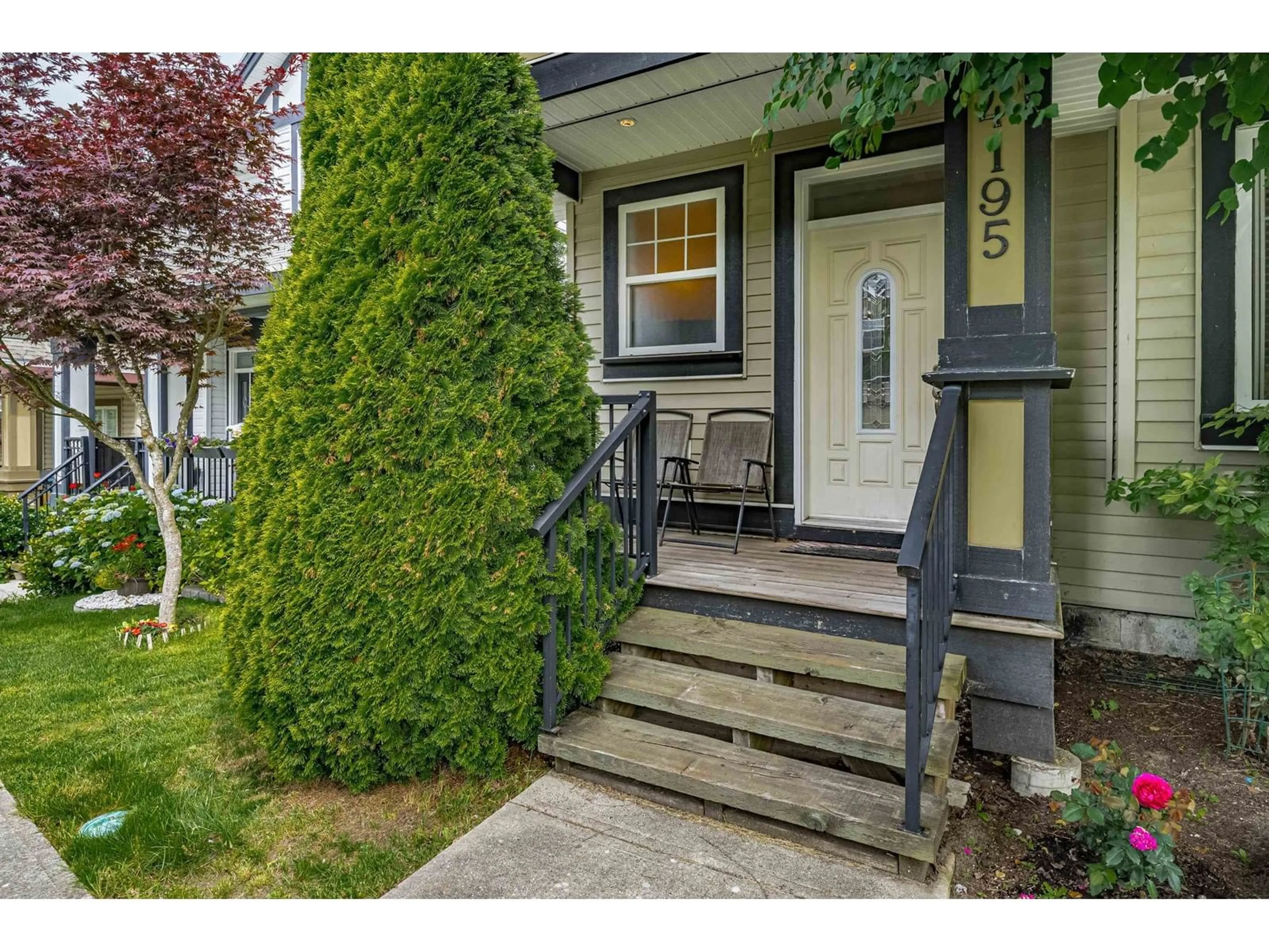 Unknown for 14195 62A, Surrey British Columbia V3X0B2