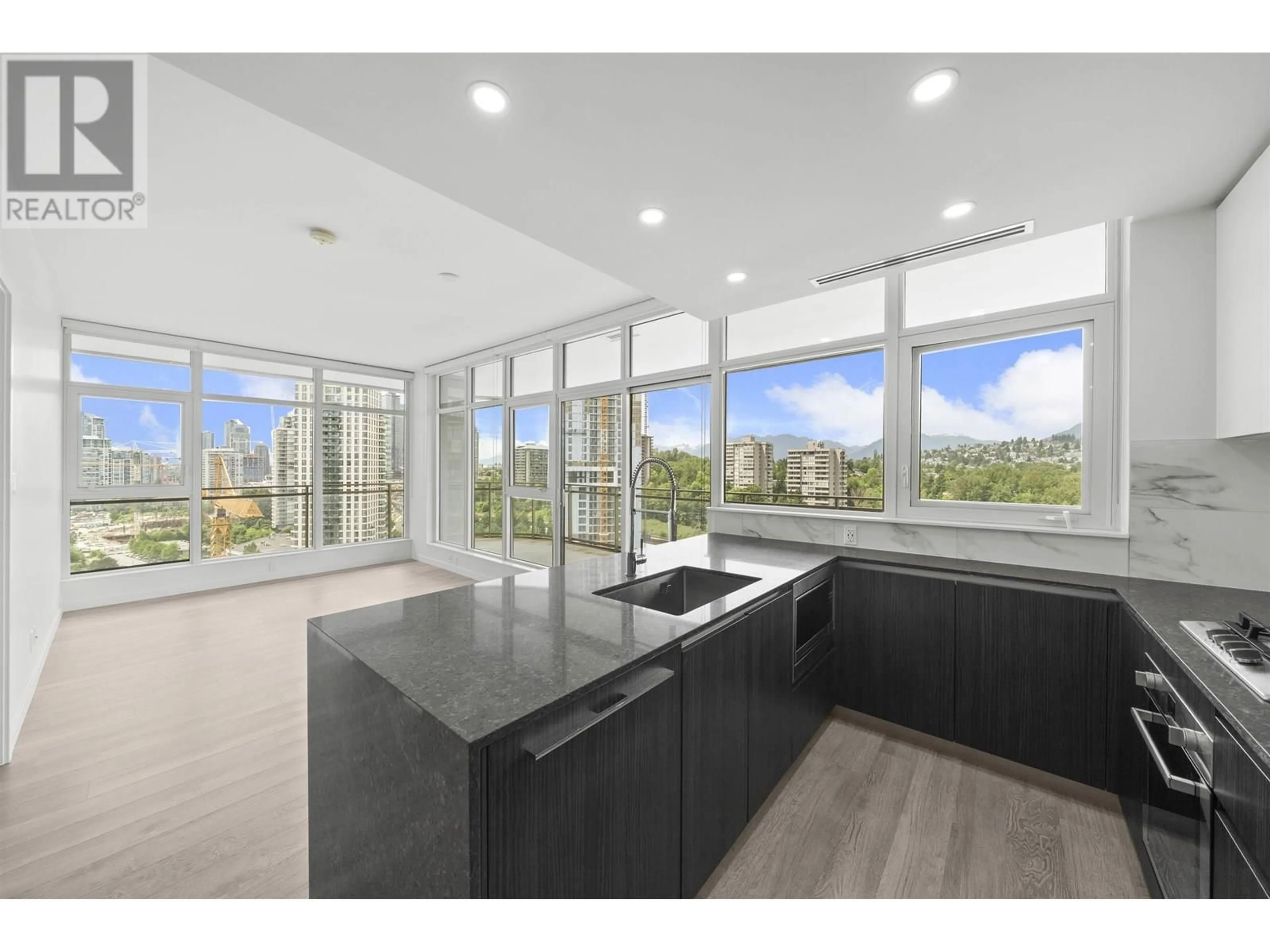 Open concept kitchen, unknown for 1809 - 5333 GORING STREET, Burnaby British Columbia V5B0B6