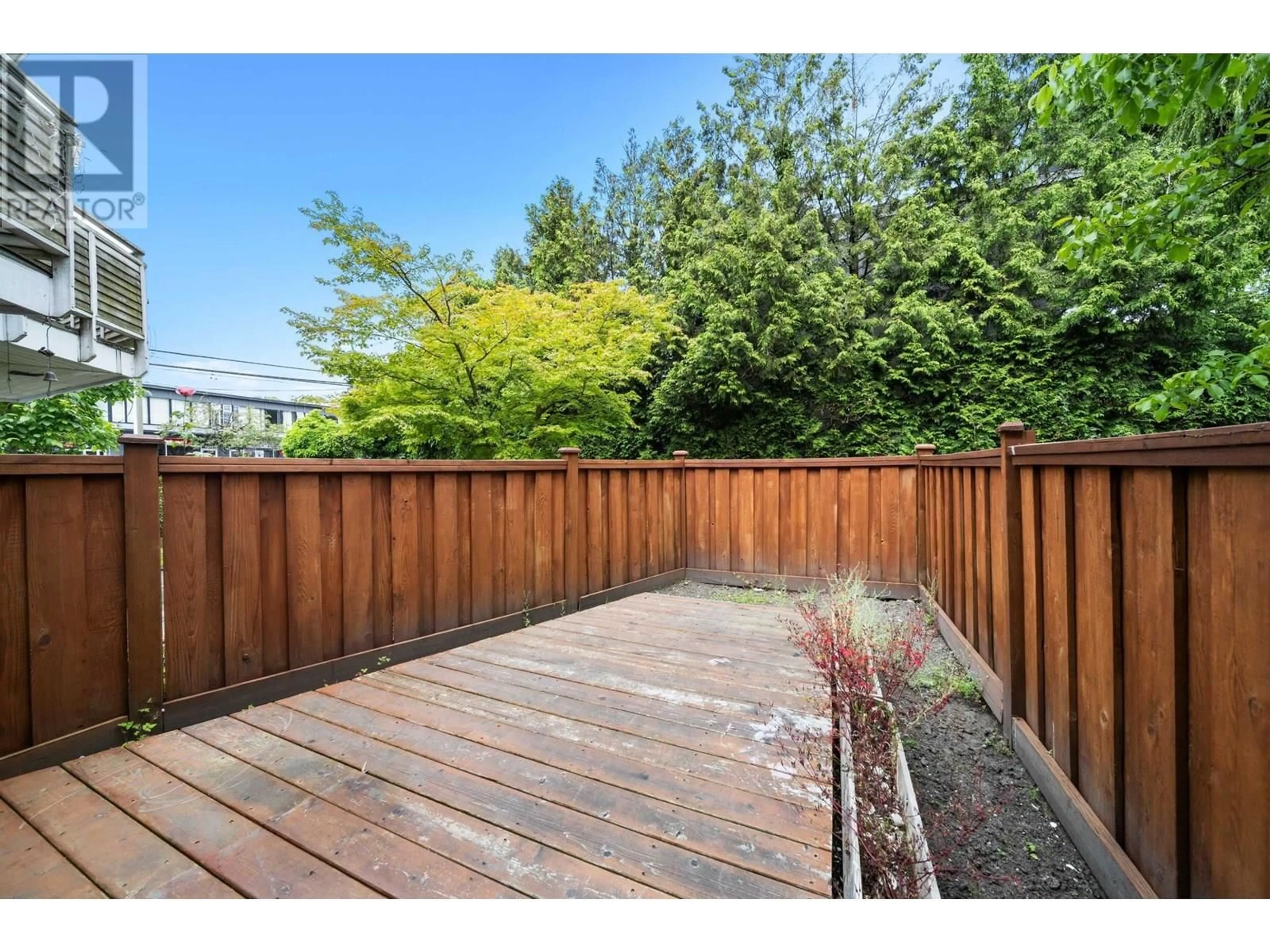 Patio, unknown for 7 - 7901 13TH AVENUE, Burnaby British Columbia V3N2E8