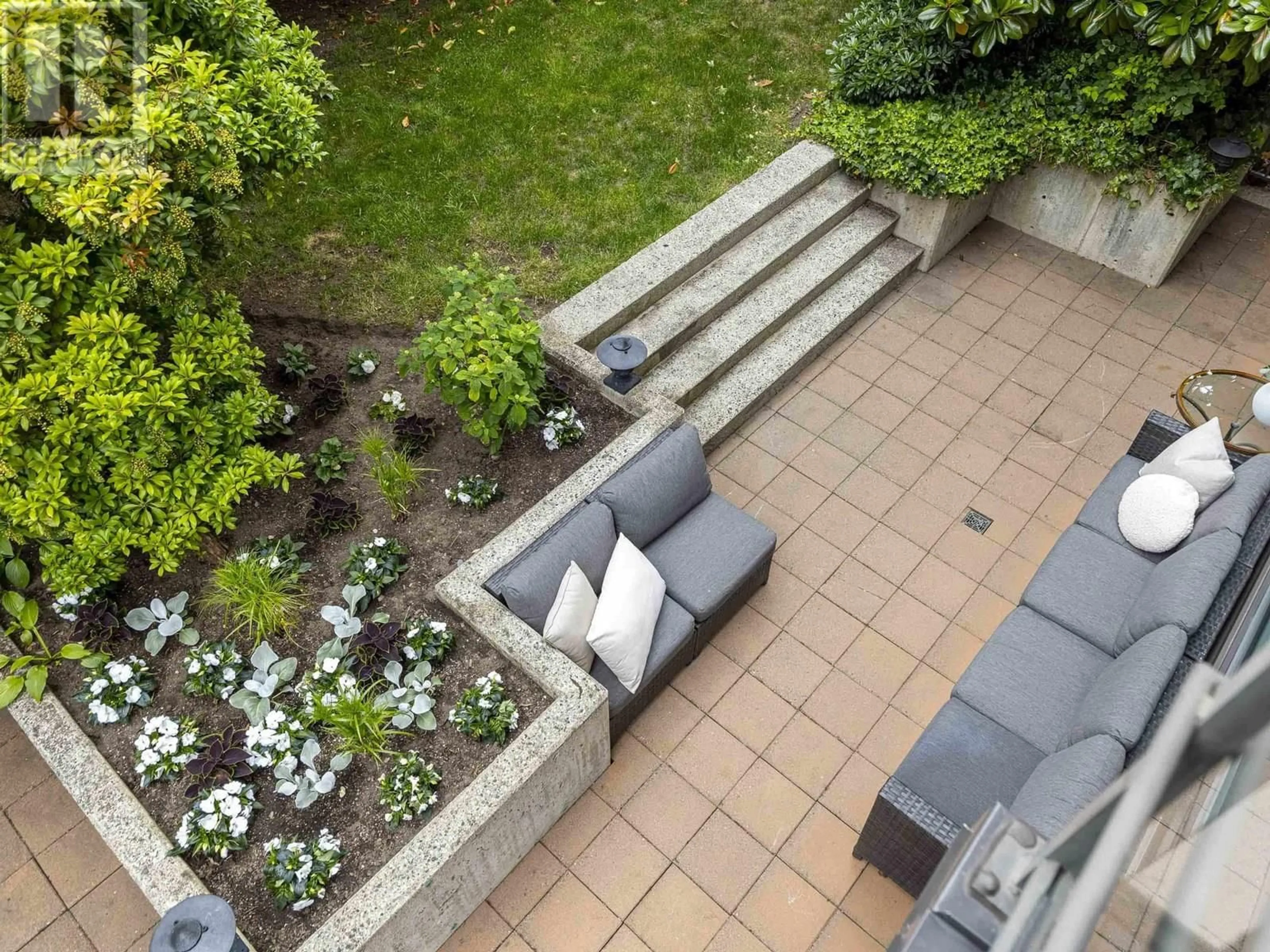 Patio, street for 104 - 2119 YEW STREET, Vancouver British Columbia V6K3G6