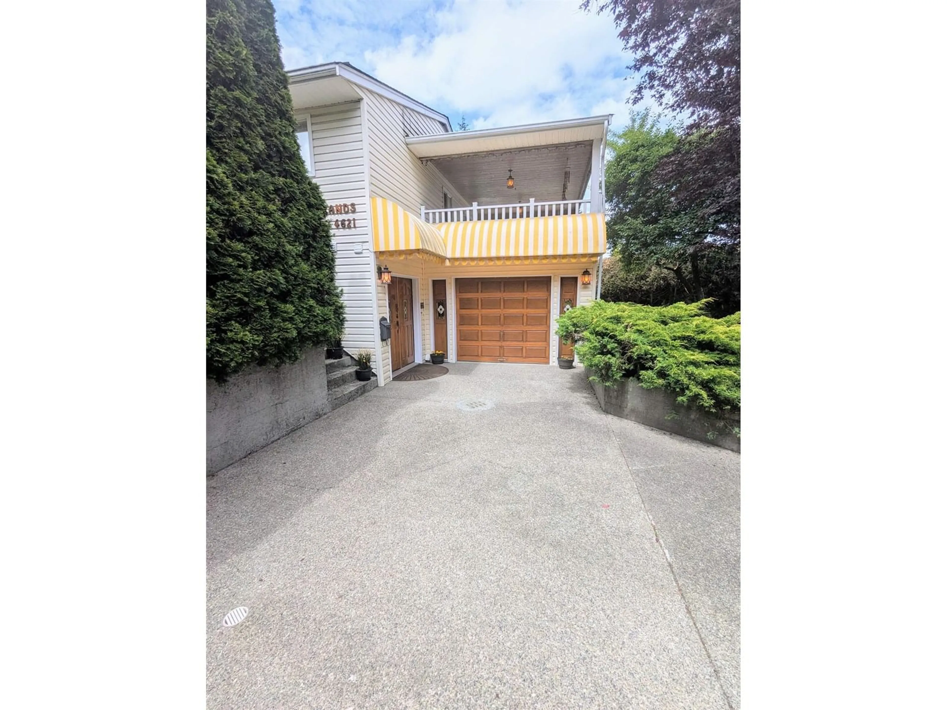 Unknown for 4621 UPLANDS, Langley British Columbia V3A4P3
