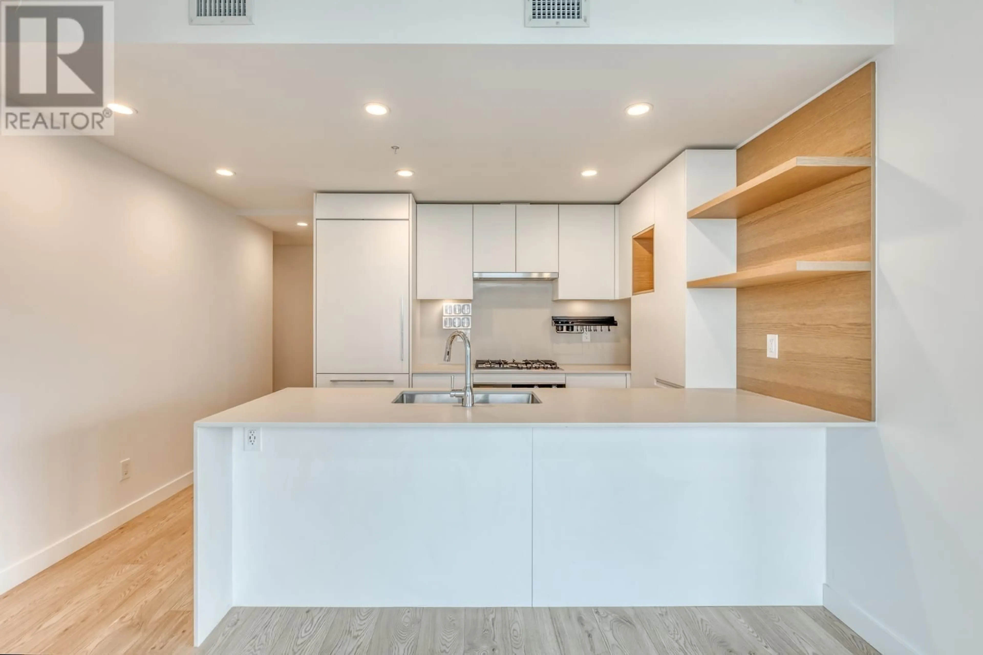 Open concept kitchen, unknown for 1709 - 2181 MADISON AVENUE, Burnaby British Columbia V5C0N4