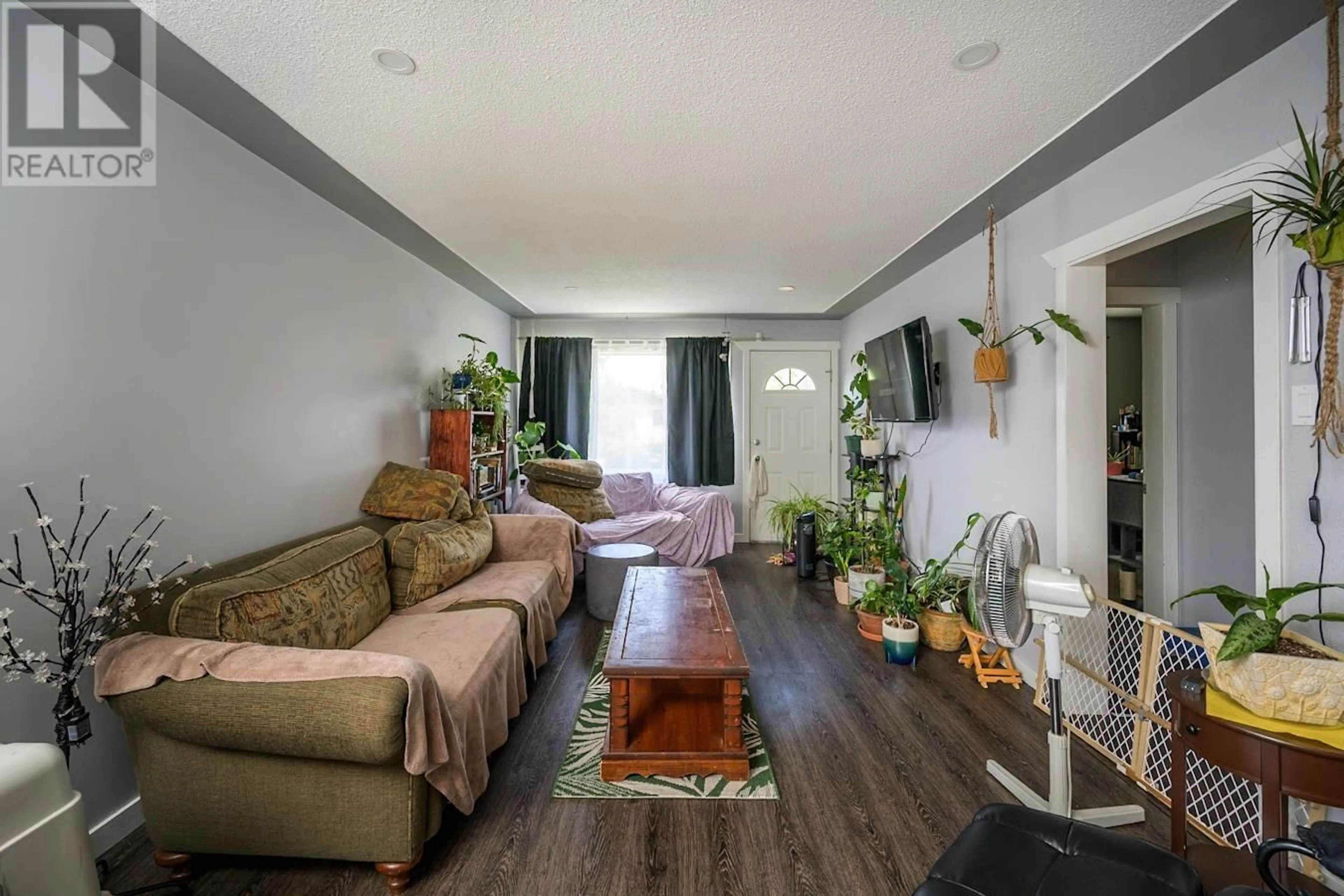 Living room with furniture, unknown for 1918 VINE STREET, Prince George British Columbia V2L2W8