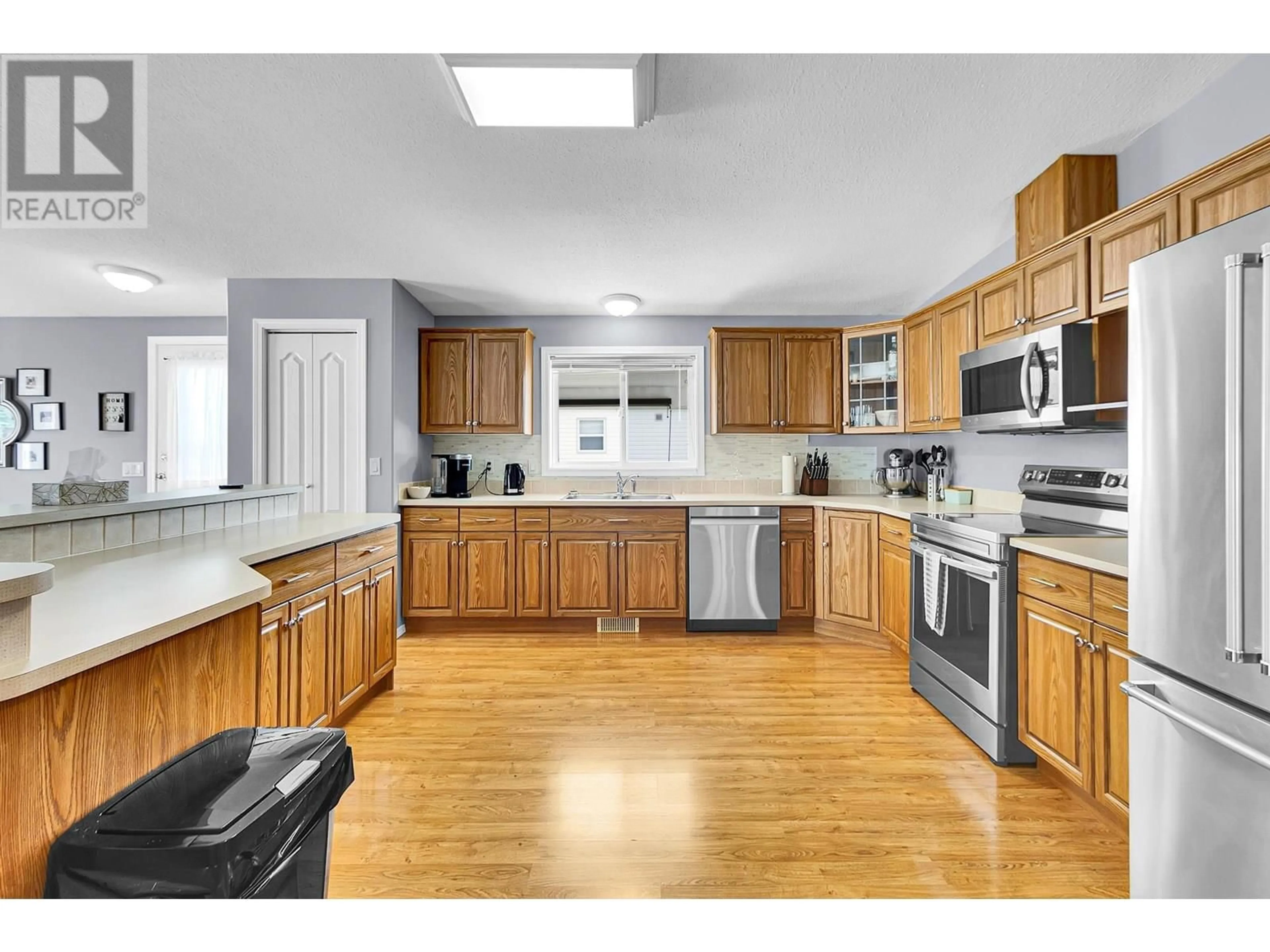 Standard kitchen, unknown for 59 - 7817 97 SOUTH HIGHWAY, Prince George British Columbia V2N6P6