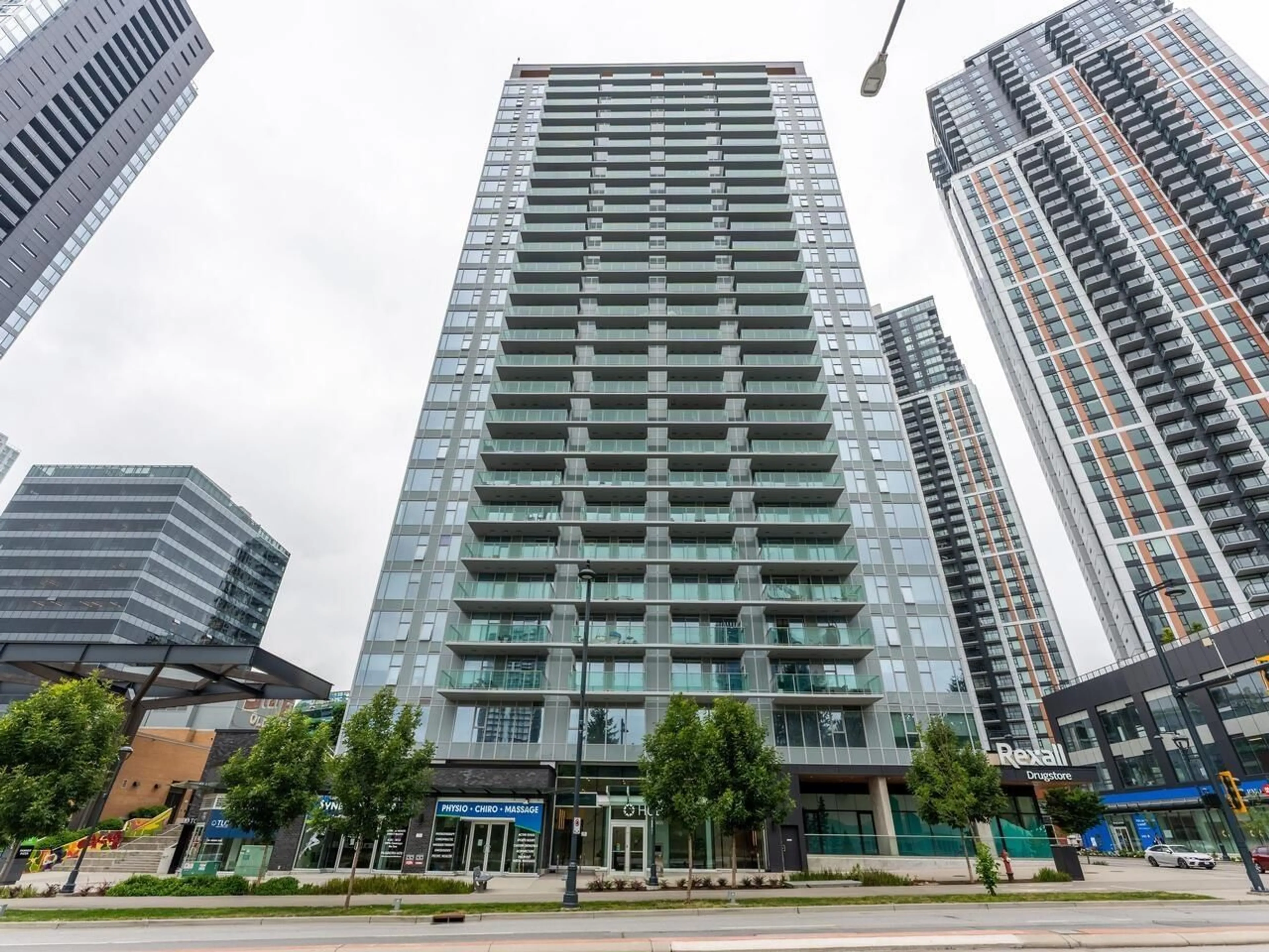 Unknown for 2601 - 13655 FRASER, Surrey British Columbia V3T0P8
