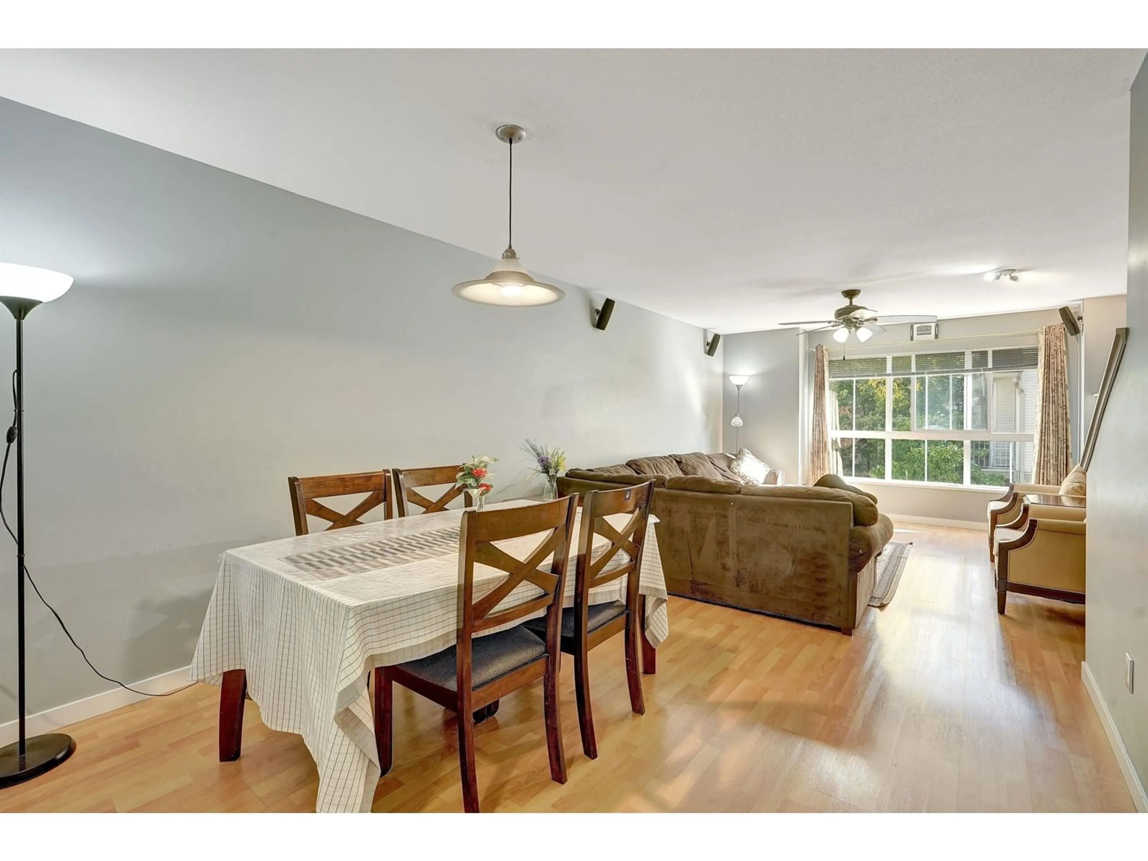 Dining room, wood/laminate floor for 15 - 12738 66, Surrey British Columbia V3W1P3