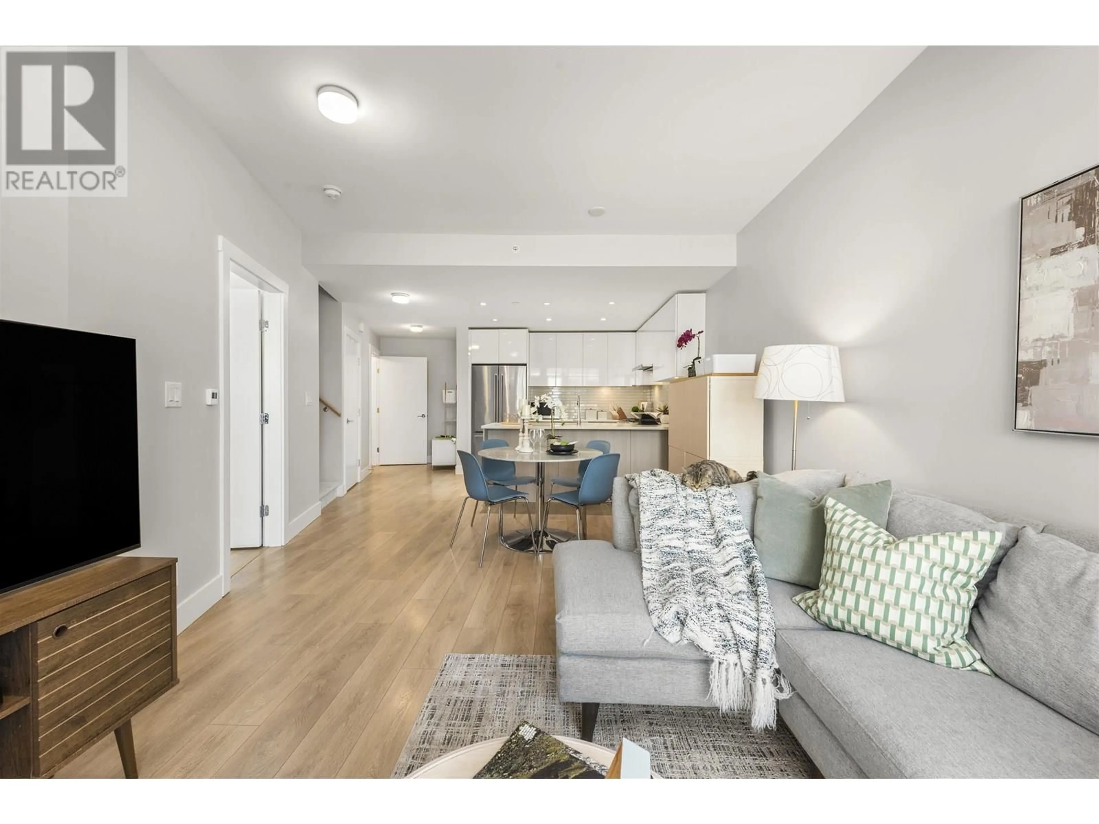 Unknown for 3574 SAWMILL CRESCENT, Vancouver British Columbia V5S0H5